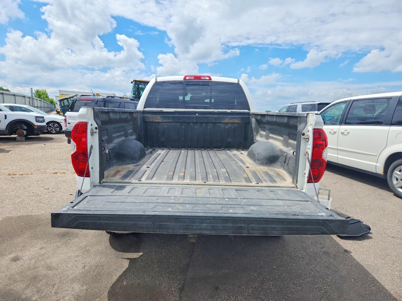 2014 Toyota Tundra Sr5 White vin: 5TFRM5F1XEX075506