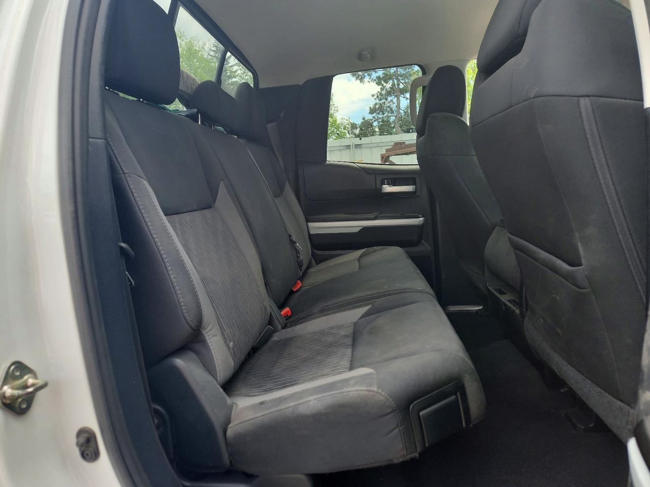 2014 Toyota Tundra Sr5 White vin: 5TFRM5F1XEX075506
