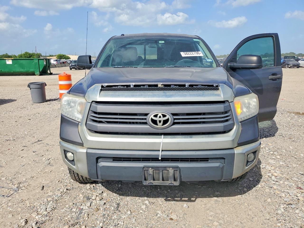 2015 Toyota Tundra Sr5 Gray vin: 5TFRM5F1XFX087589
