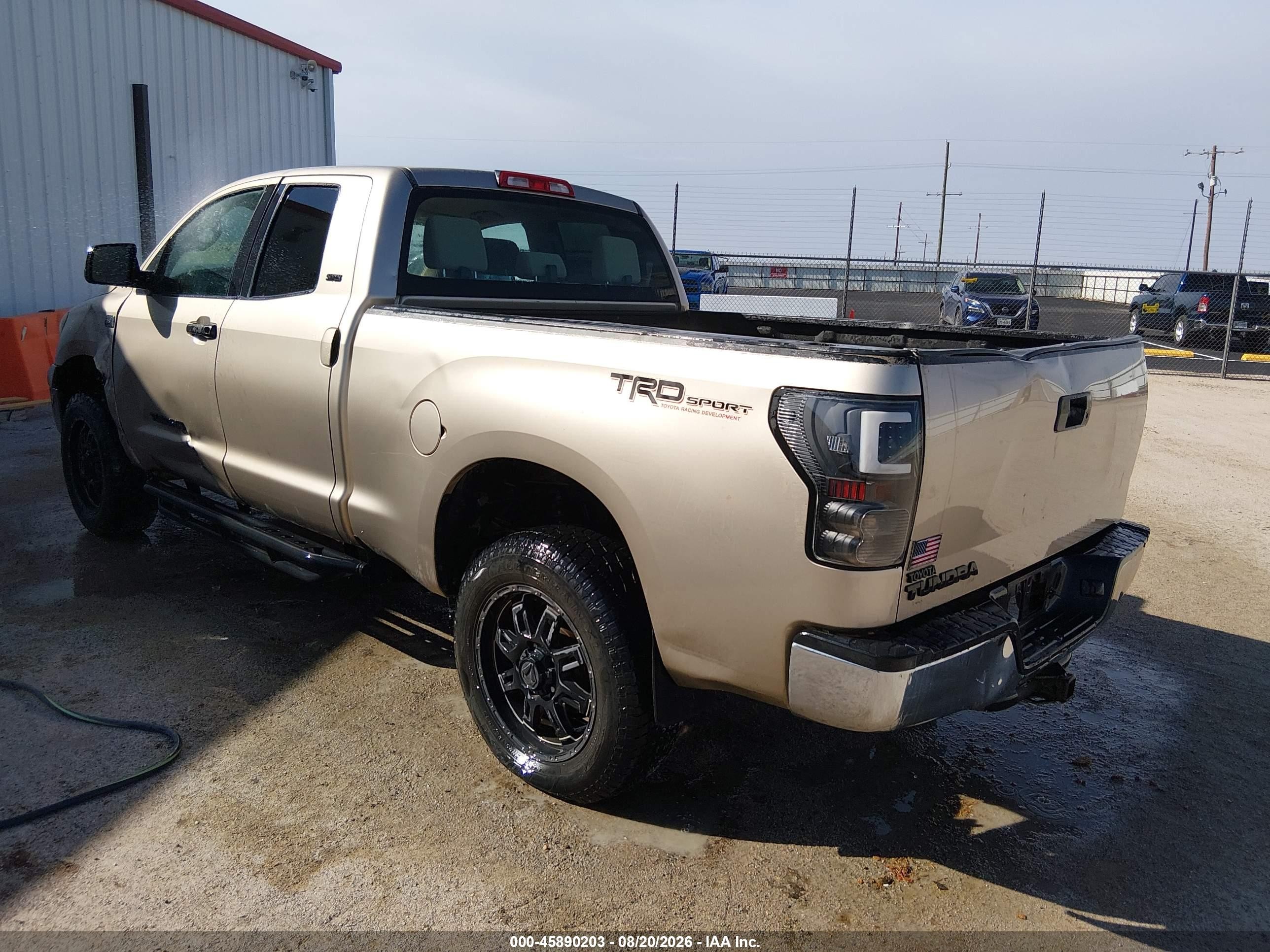 2008 Toyota Tundra Base 4.7l V8 Champagne vin: 5TFRT54108X019245