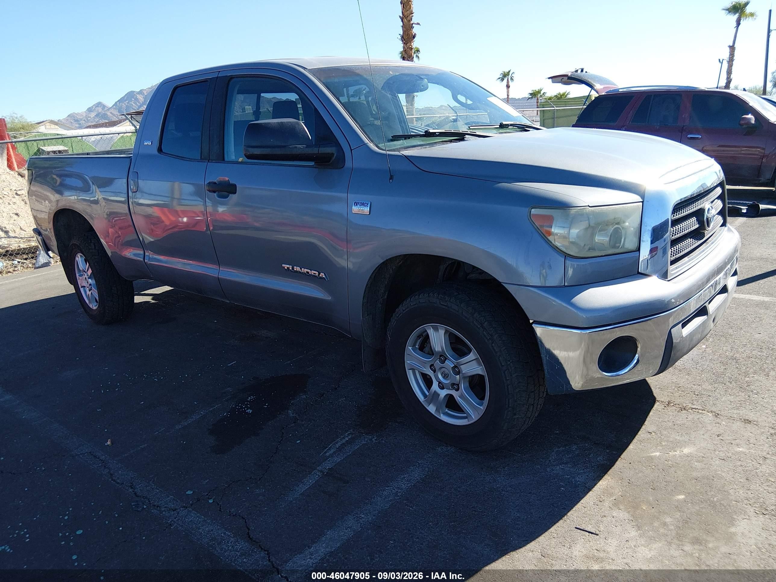 2007 Toyota Tundra Sr5 4.7l V8 Серебряный vin: 5TFRT54127X009671