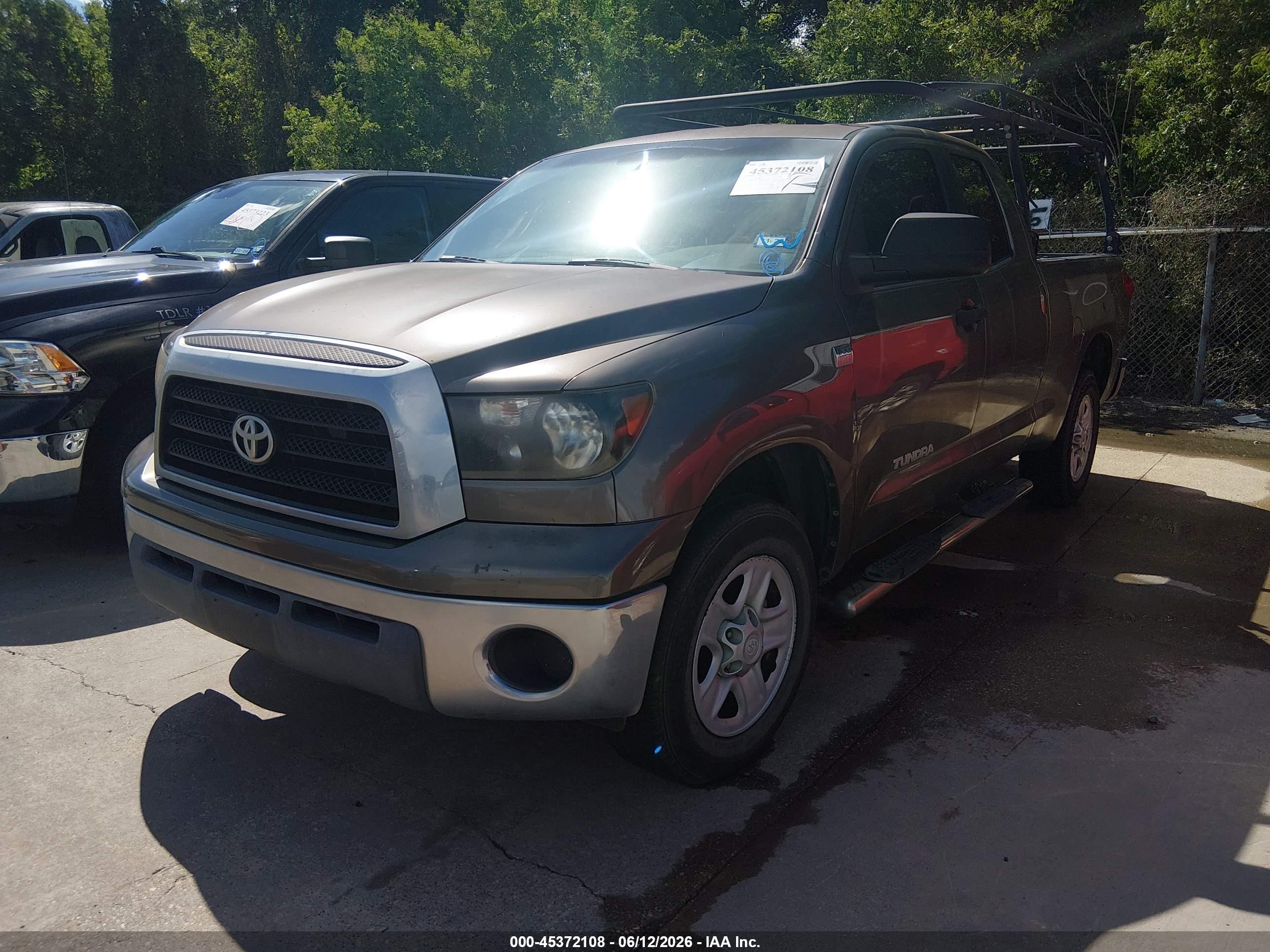 2008 Toyota Tundra Base 4.7l V8 Beige vin: 5TFRT54138X017604