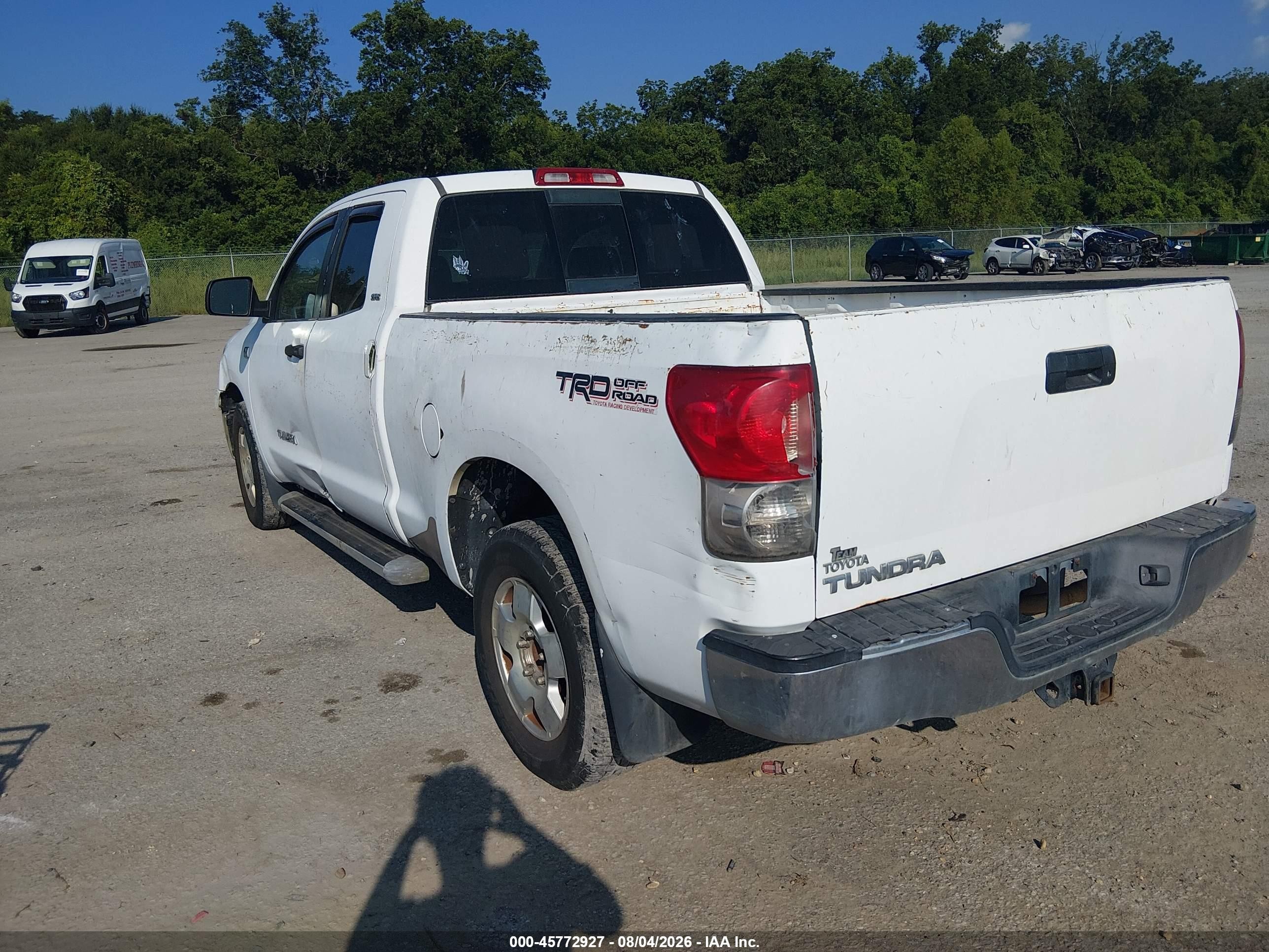 2008 Toyota Tundra Sr5 4.7l V8 Белый vin: 5TFRT54138X020017