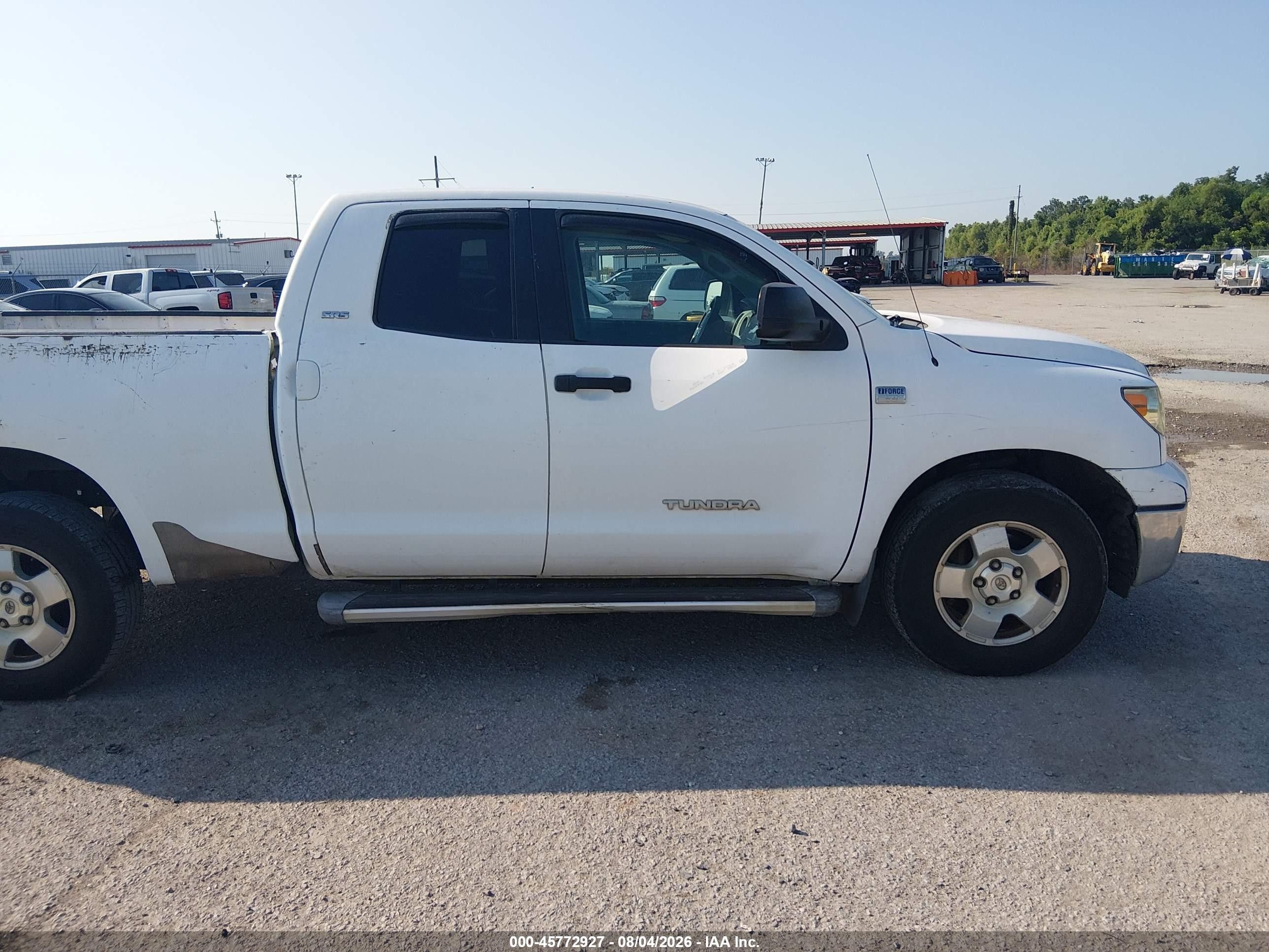 2008 Toyota Tundra Sr5 4.7l V8 Белый vin: 5TFRT54138X020017
