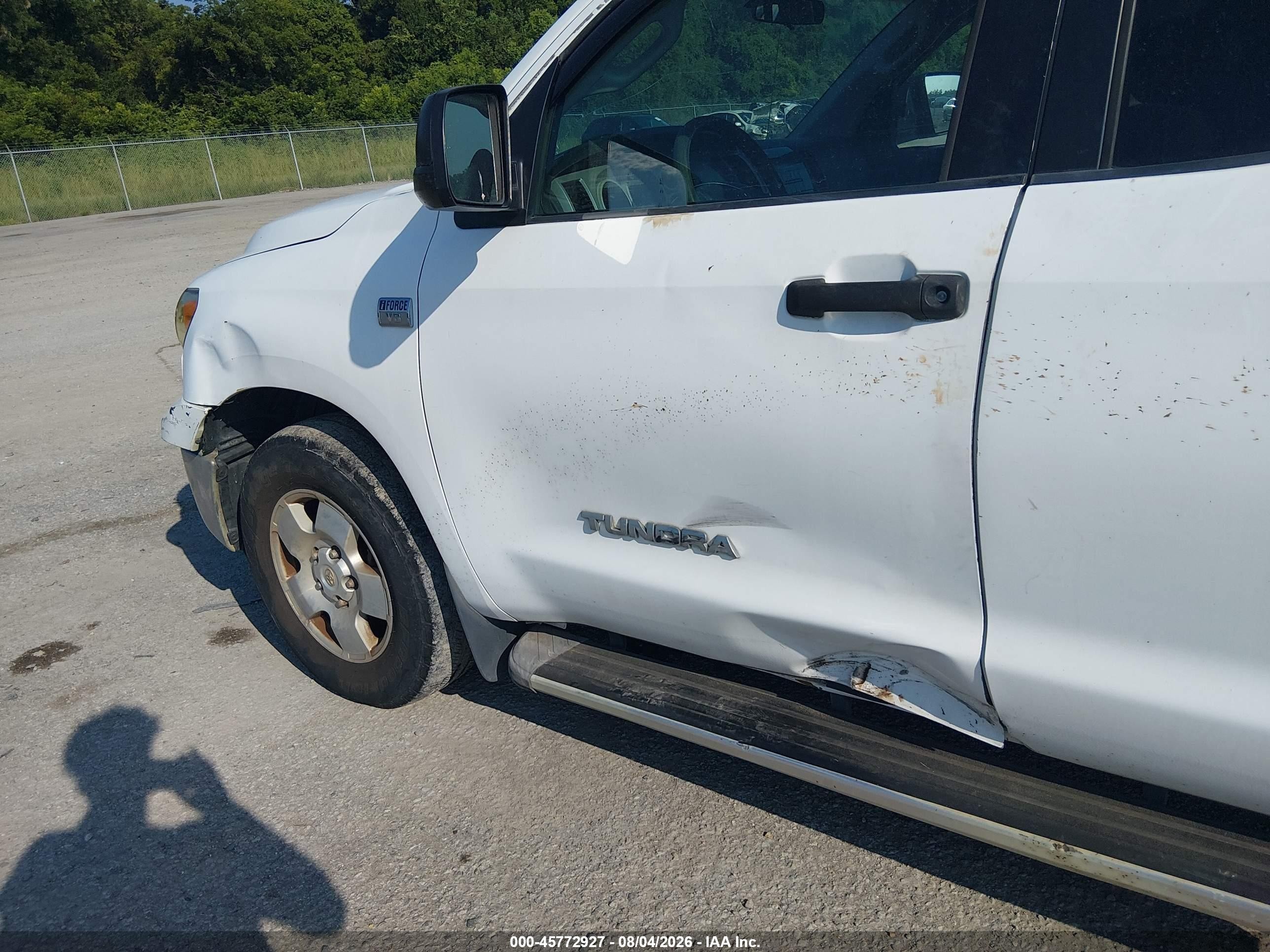 2008 Toyota Tundra Sr5 4.7l V8 Белый vin: 5TFRT54138X020017