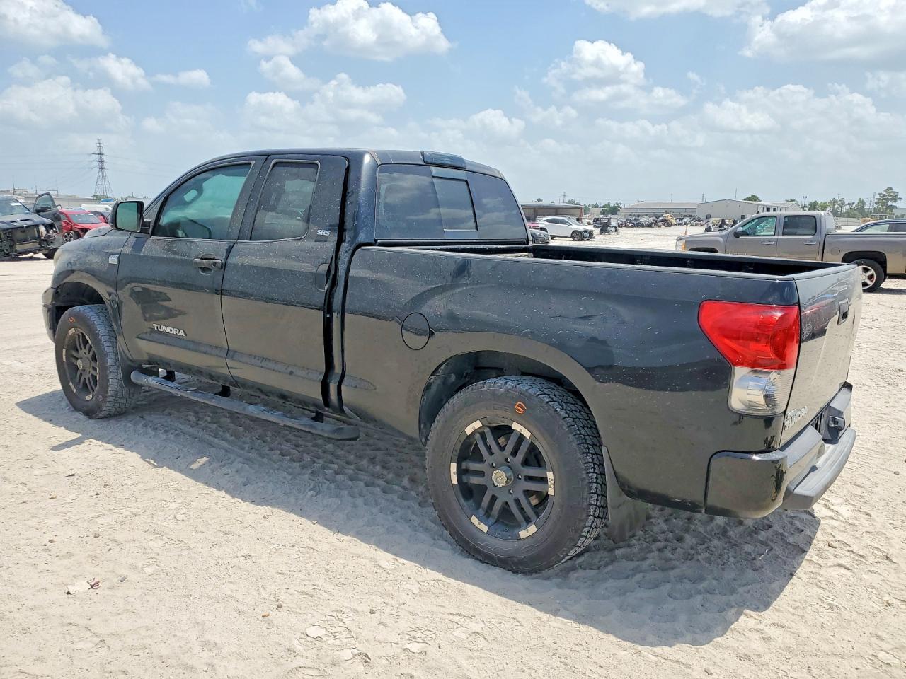 2007 Toyota Tundra Sr5 Black vin: 5TFRT54147X010398
