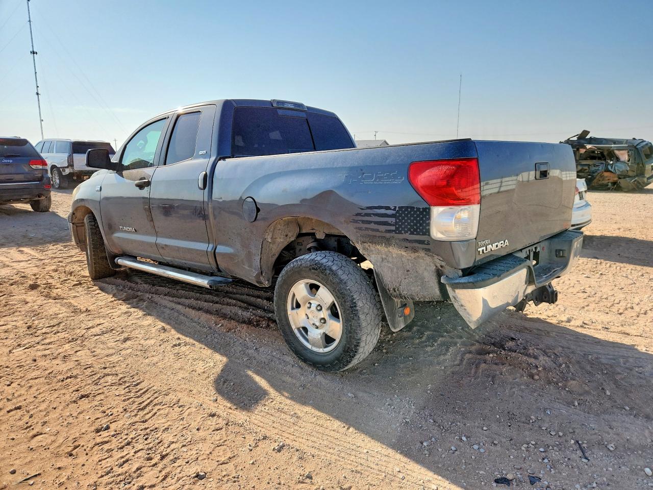 2007 Toyota Tundra Sr5 Серый vin: 5TFRT54157X008661