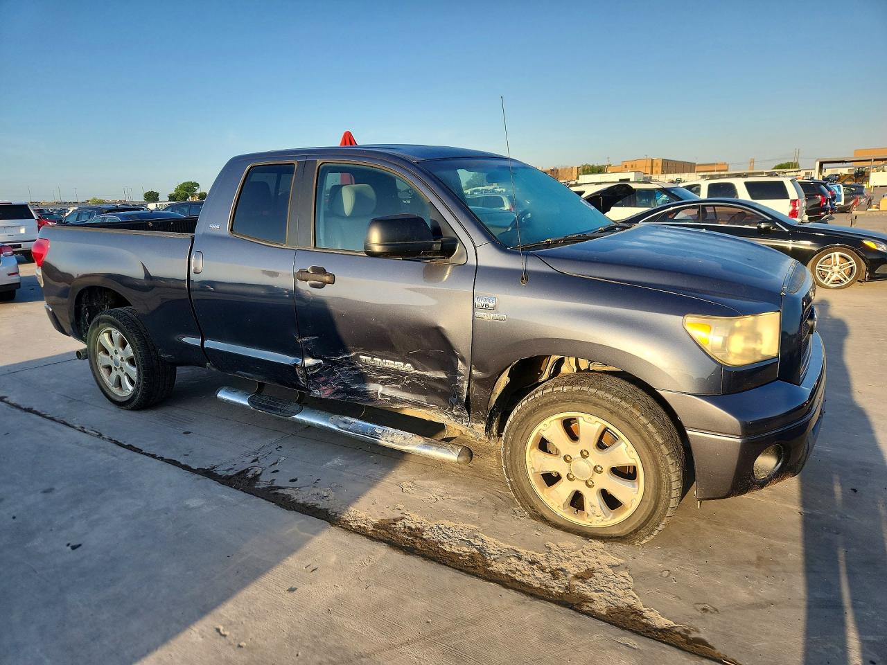2007 Toyota Tundra Sr5 Серый vin: 5TFRT54167X006708