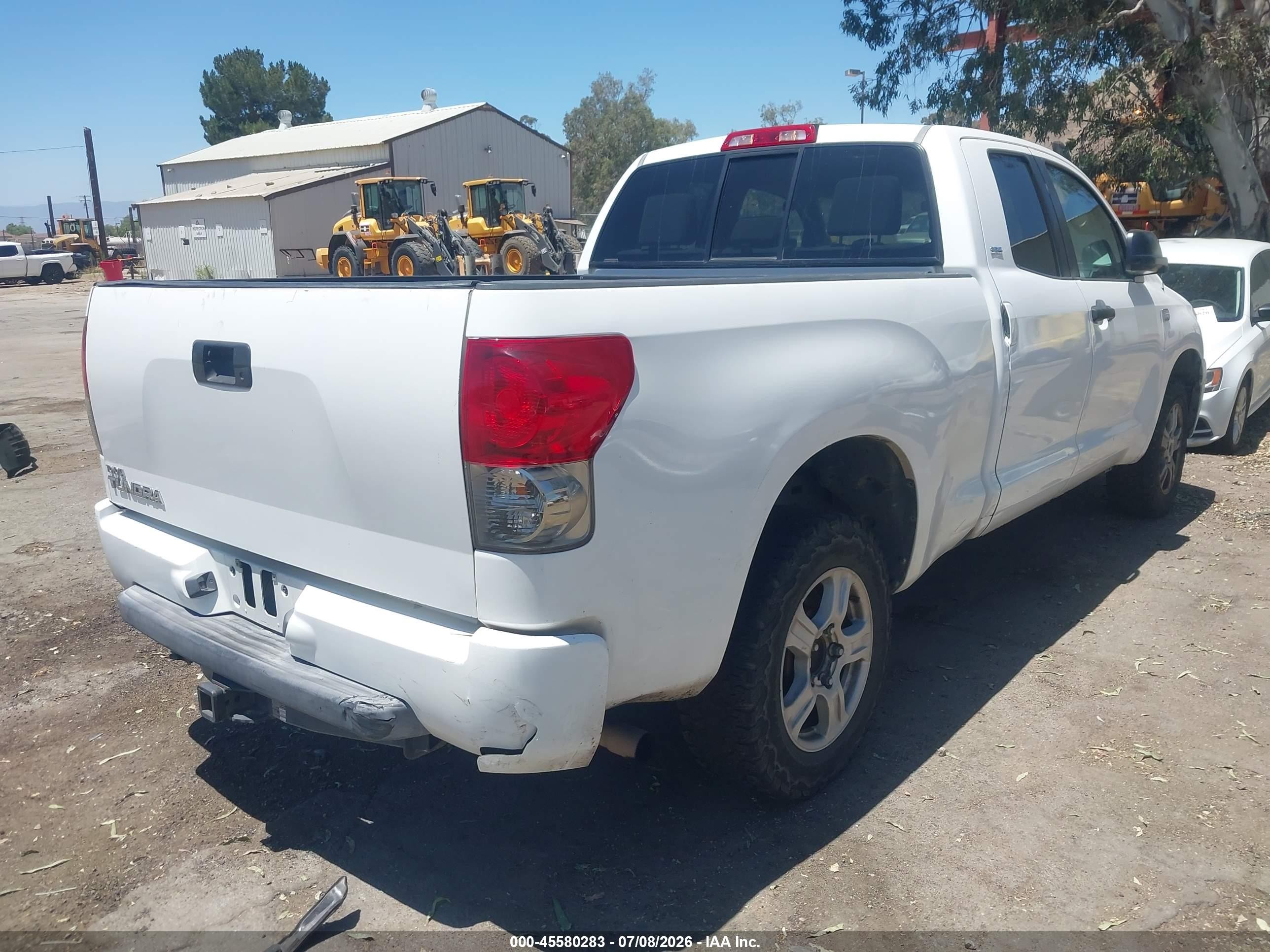 2007 Toyota Tundra Sr5 4.7l V8 White vin: 5TFRT54167X008202