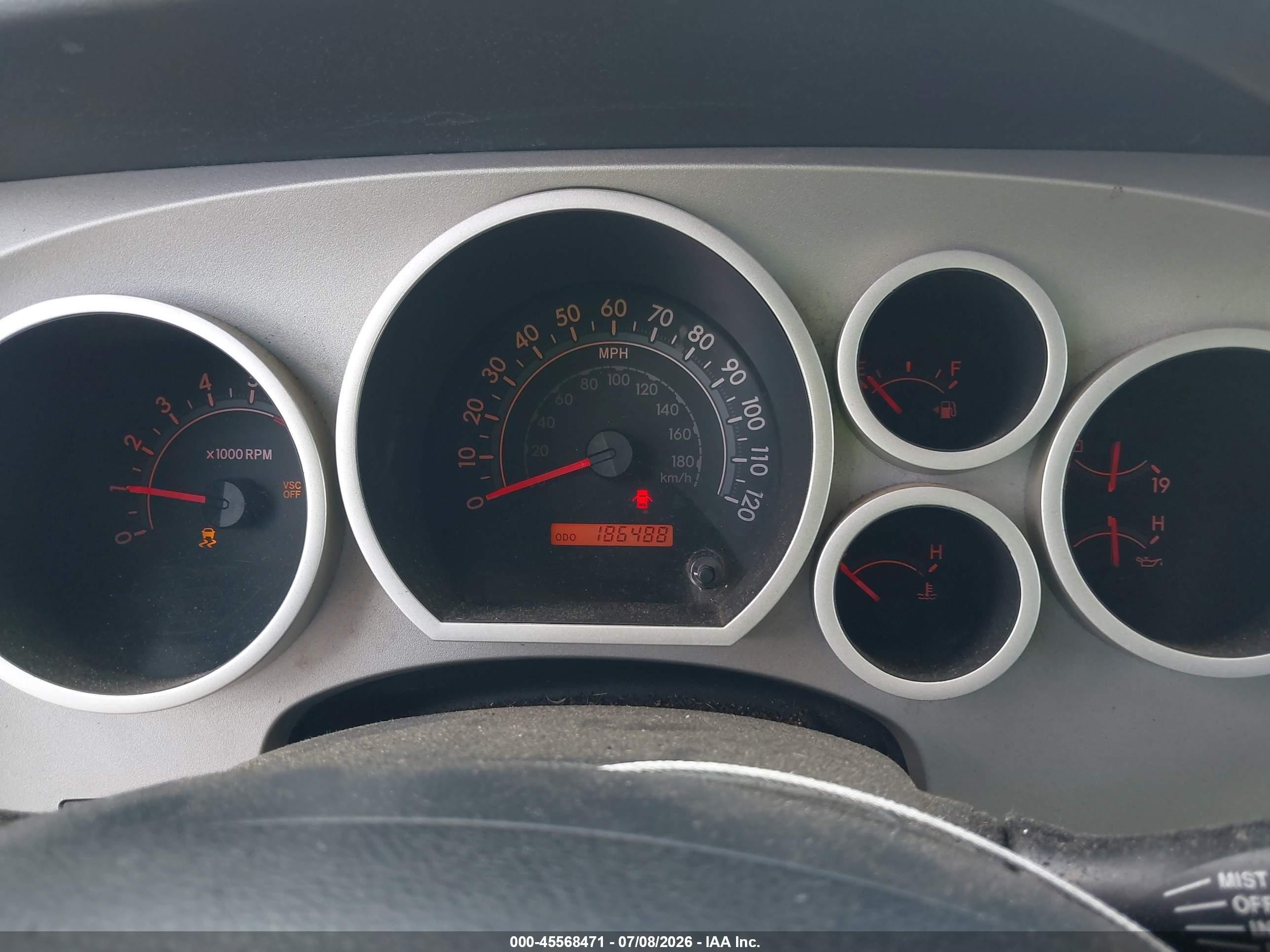 2008 Toyota Tundra Sr5 4.7l V8 White vin: 5TFRT54188X017601
