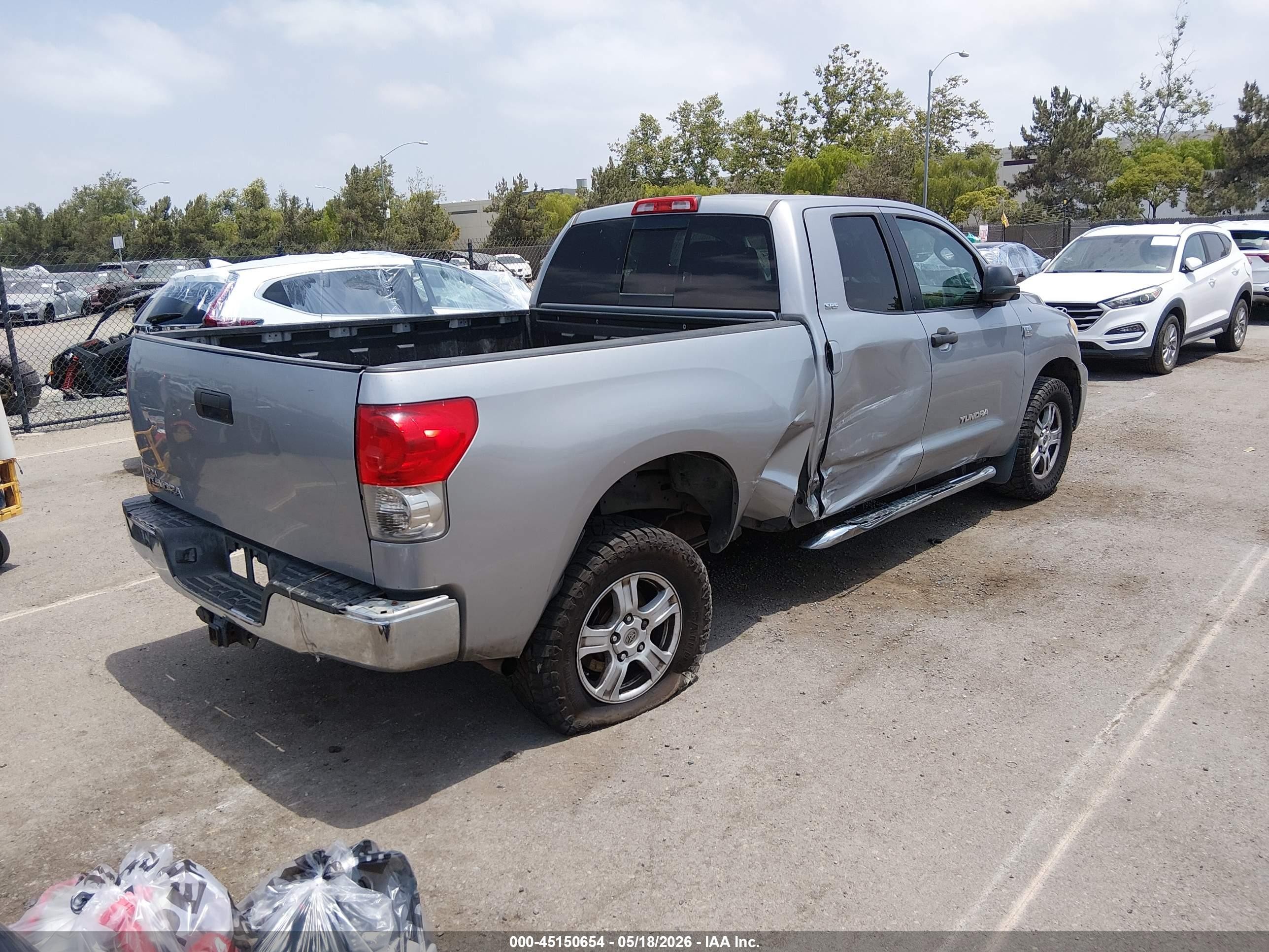 2009 Toyota Tundra Sr5 4.7l V8 Серебряный vin: 5TFRT54189X029085