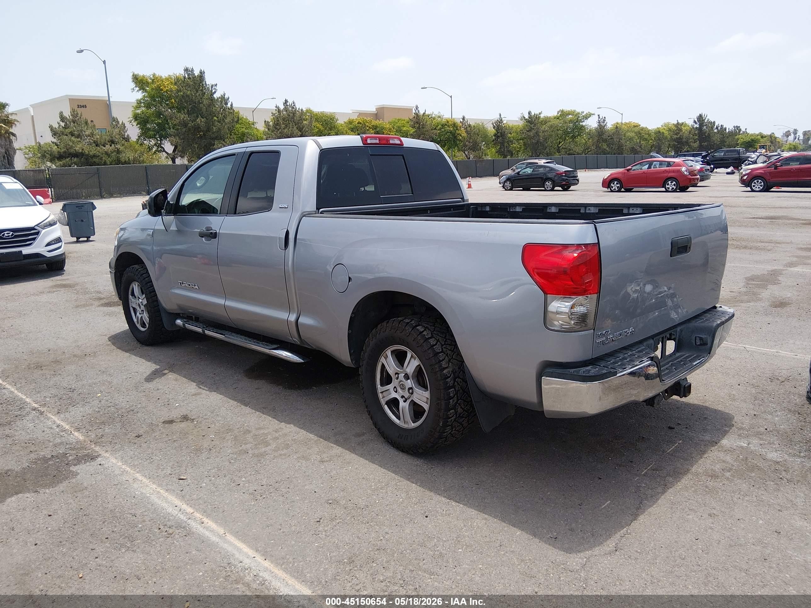 2009 Toyota Tundra Sr5 4.7l V8 Серебряный vin: 5TFRT54189X029085