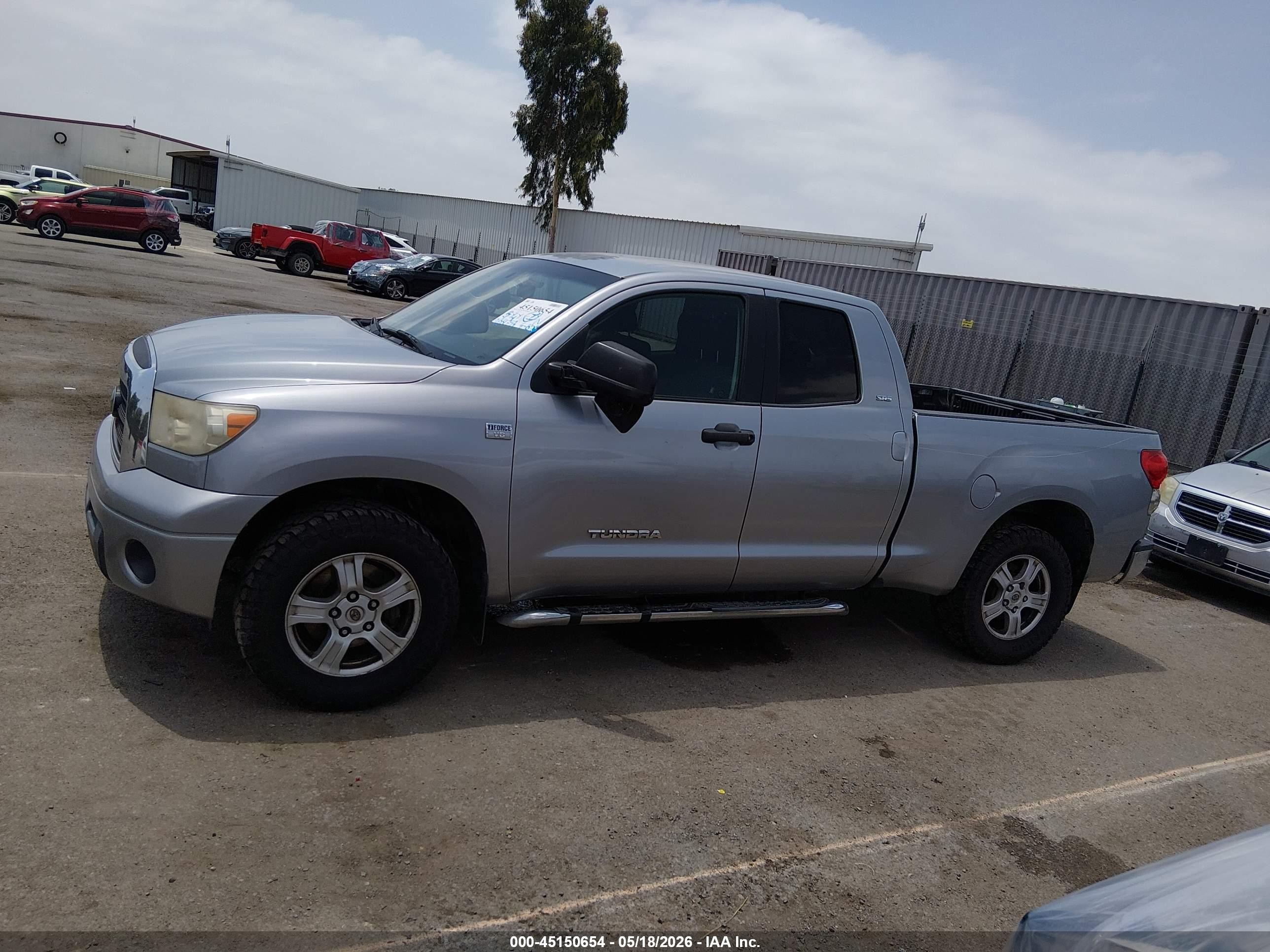 2009 Toyota Tundra Sr5 4.7l V8 Серебряный vin: 5TFRT54189X029085