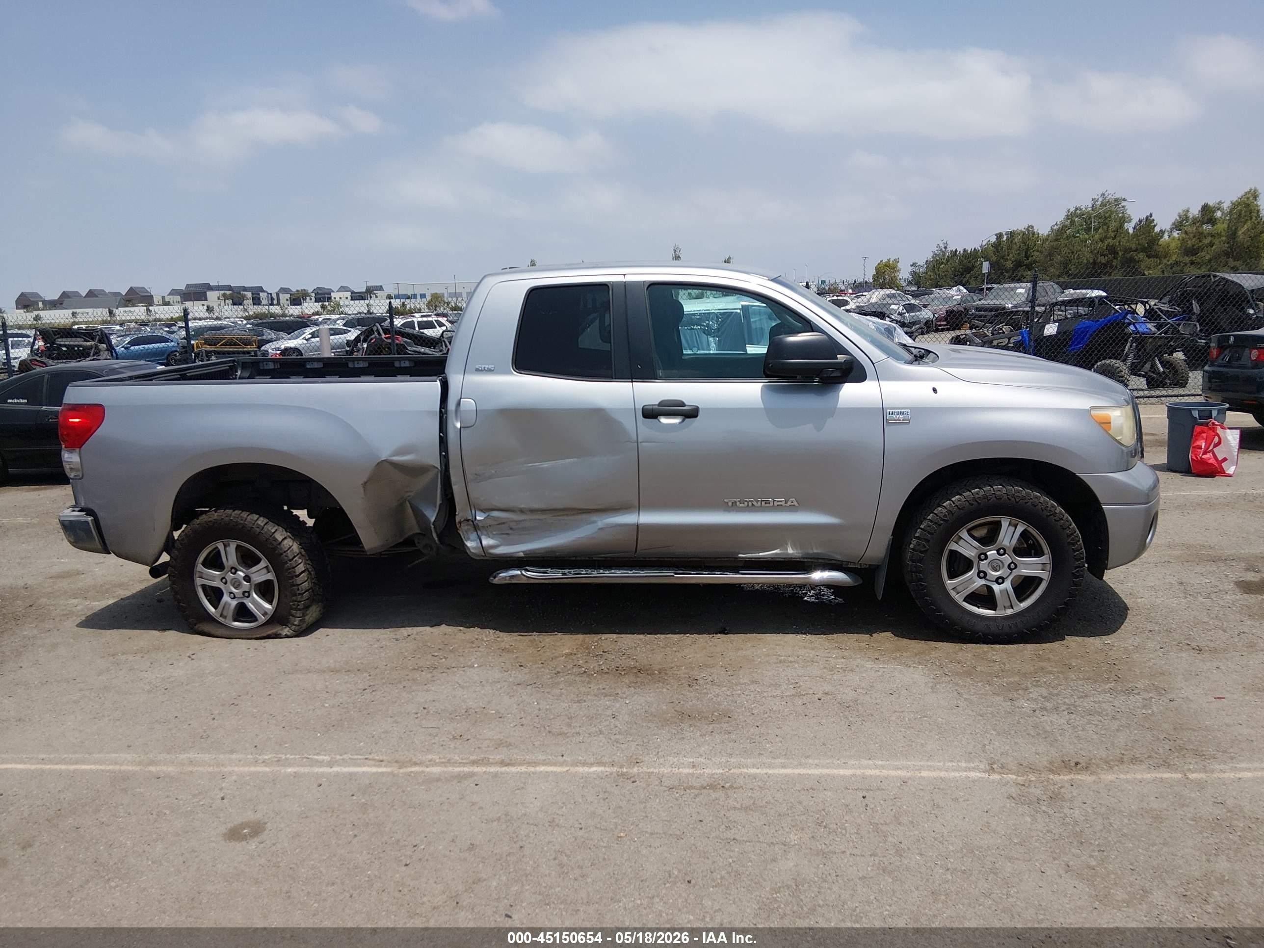 2009 Toyota Tundra Sr5 4.7l V8 Серебряный vin: 5TFRT54189X029085