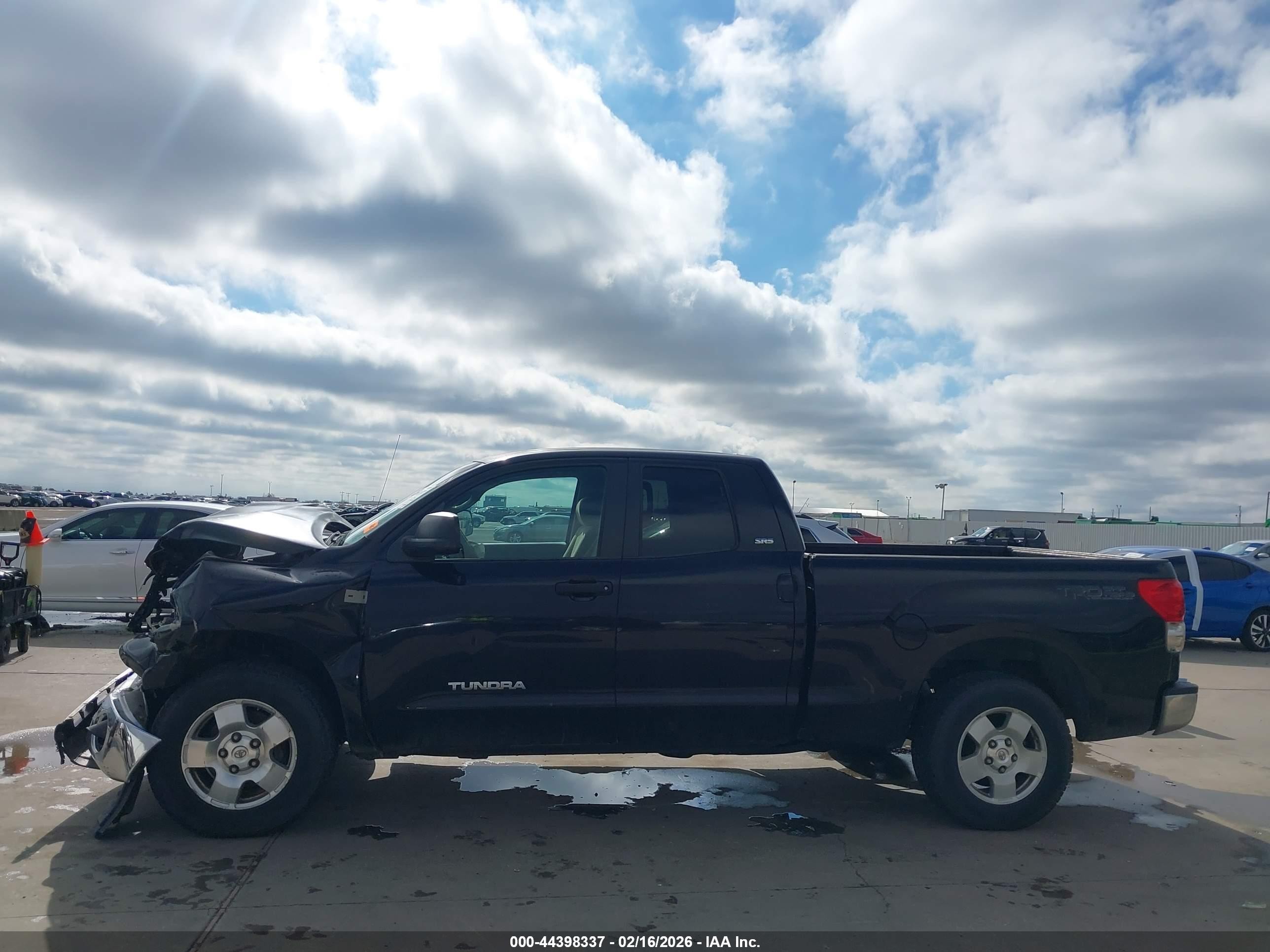 2007 Toyota Tundra Sr5 4.7l V8 Black vin: 5TFRT54197X005813