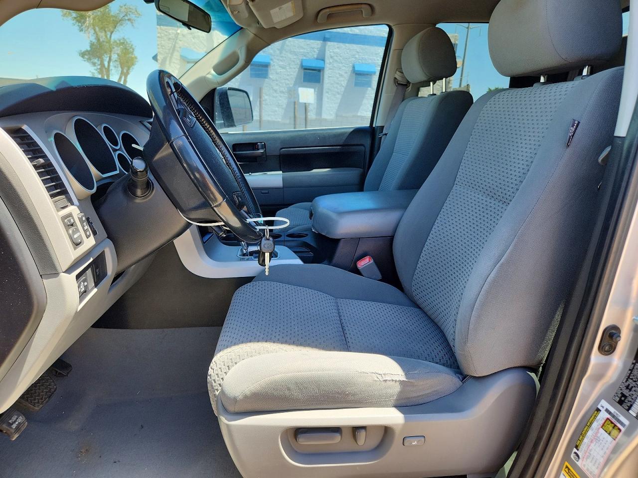 2007 Toyota Tundra Double Cab Sr5 Silver vin: 5TFRT54197X013314