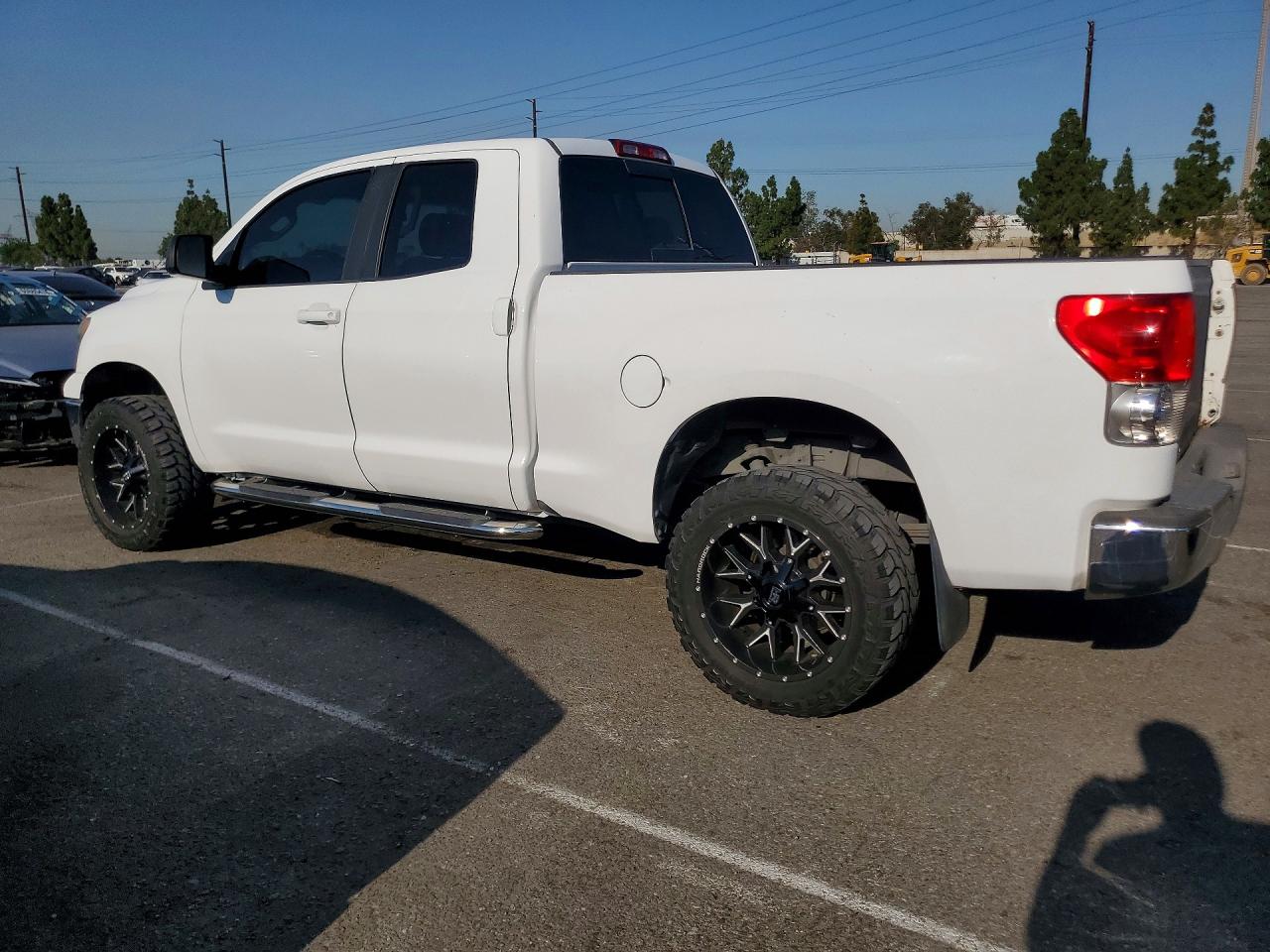2008 Toyota Tundra Grade White vin: 5TFRT54198X021625