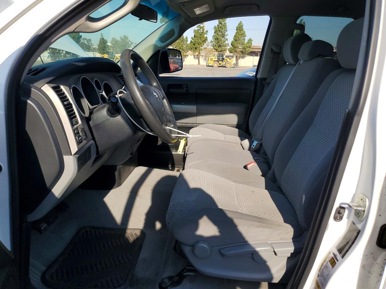 2008 Toyota Tundra Grade White vin: 5TFRT54198X021625