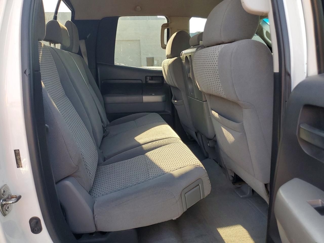 2008 Toyota Tundra Grade White vin: 5TFRT54198X021625