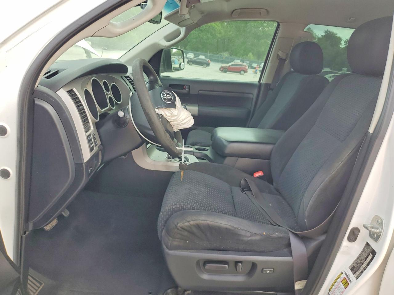 2007 Toyota Tundra Double Cab White vin: 5TFRT541X7X013662