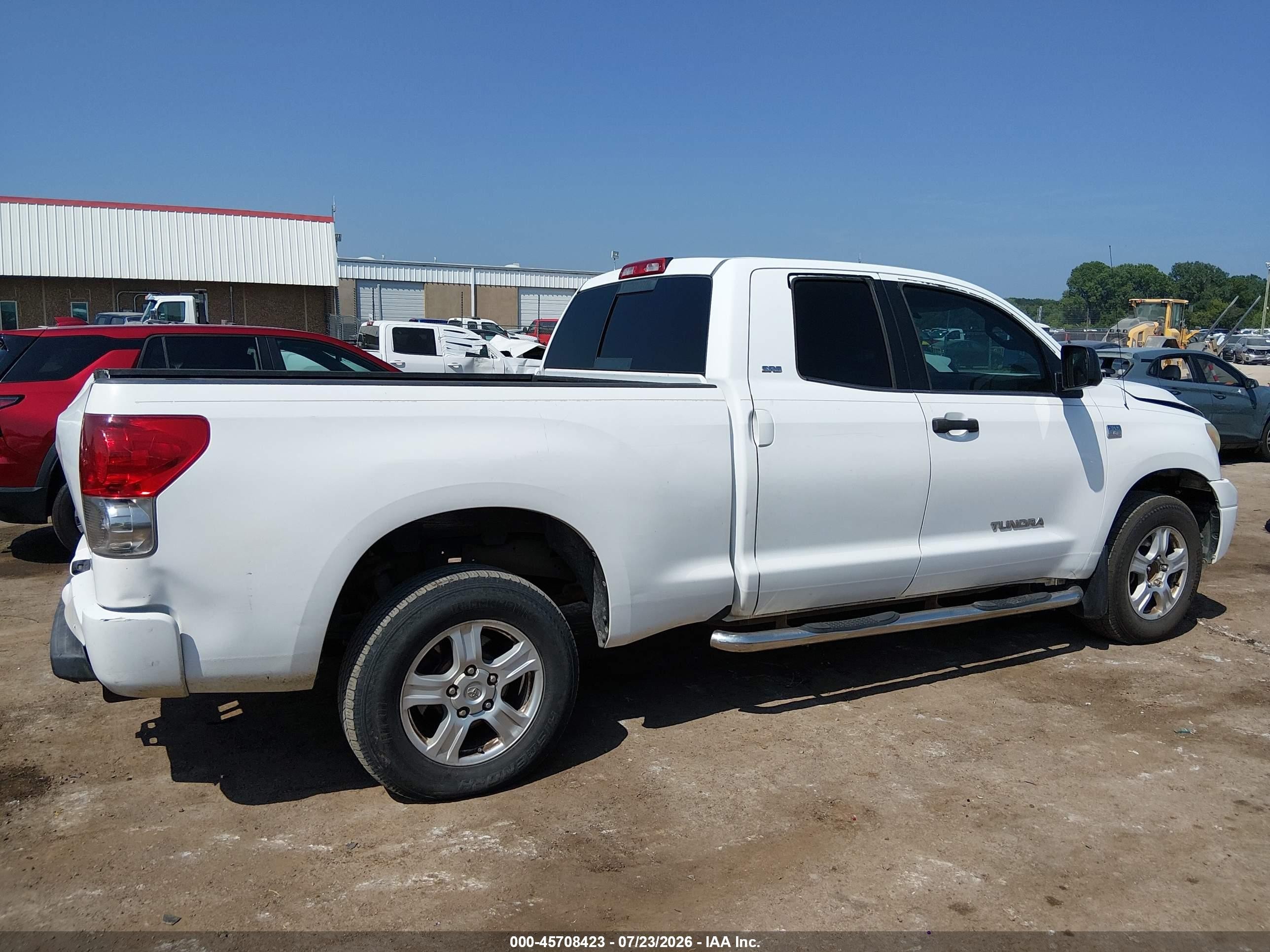 2007 Toyota Tundra Sr5 4.7l V8 White vin: 5TFRT541X7X015749