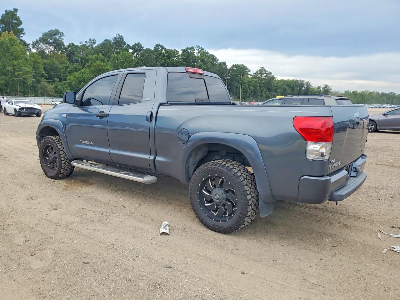 2008 Toyota Tundra Sr5 Blue vin: 5TFRT541X8X016417