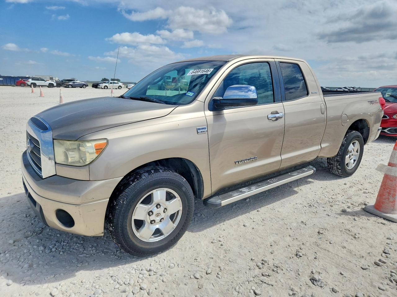 2007 Toyota Tundra Limited Желто-коричневый vin: 5TFRT58187X003139