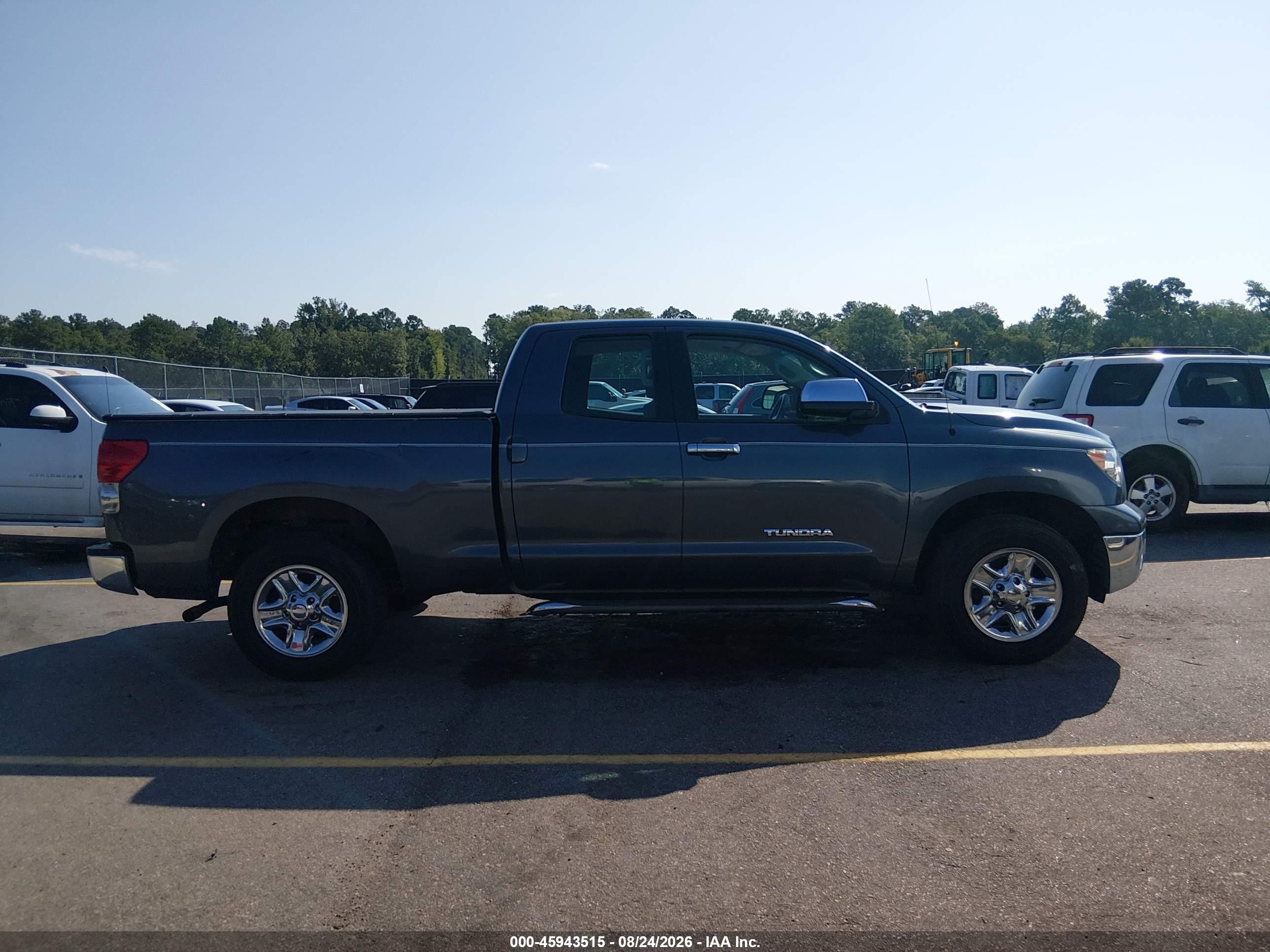 2008 Toyota Tundra Base V6 Gray vin: 5TFRU54108X008288