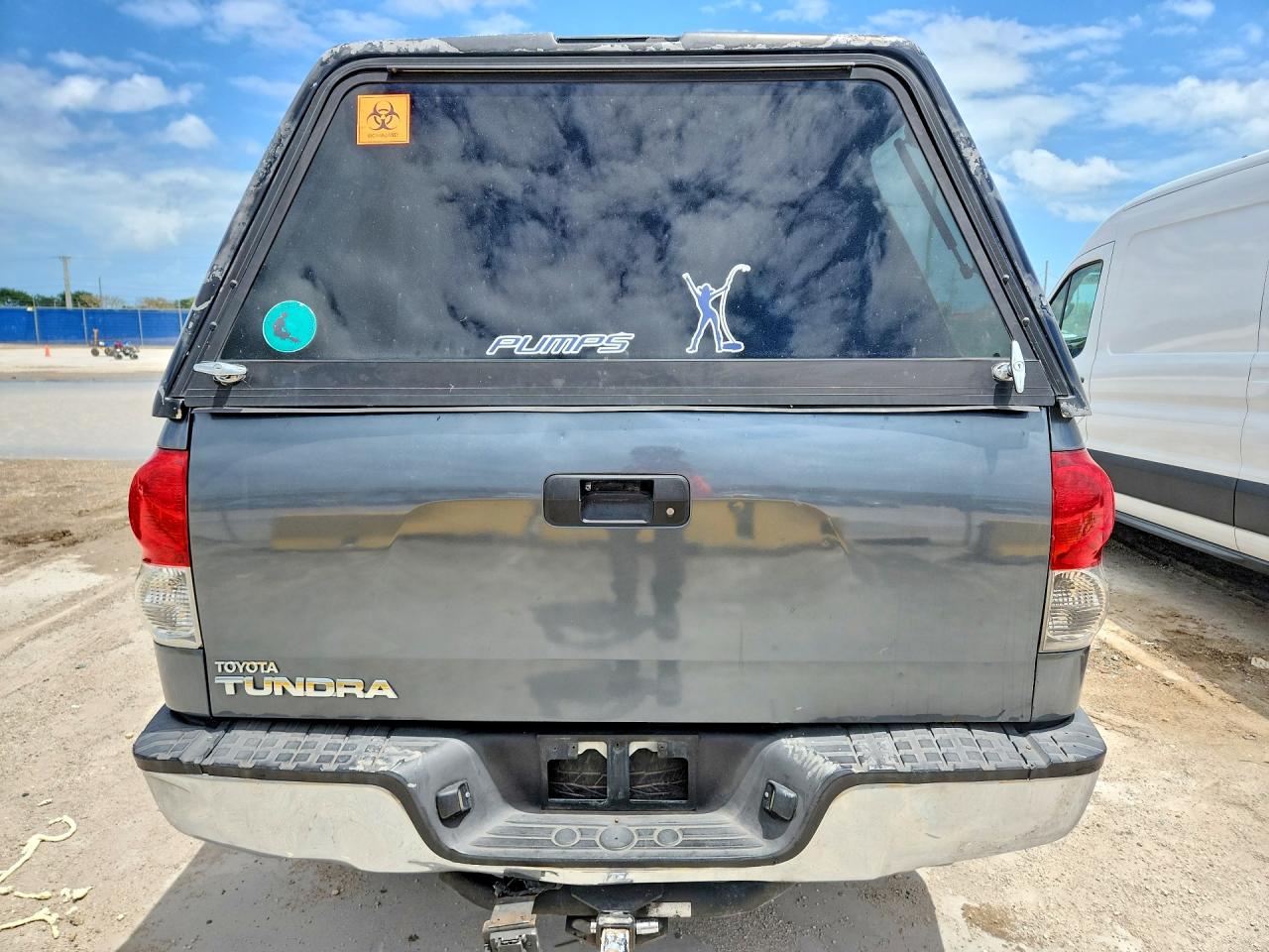 2007 Toyota Tundra Double Cab Sr5 Gray vin: 5TFRU54147X005859