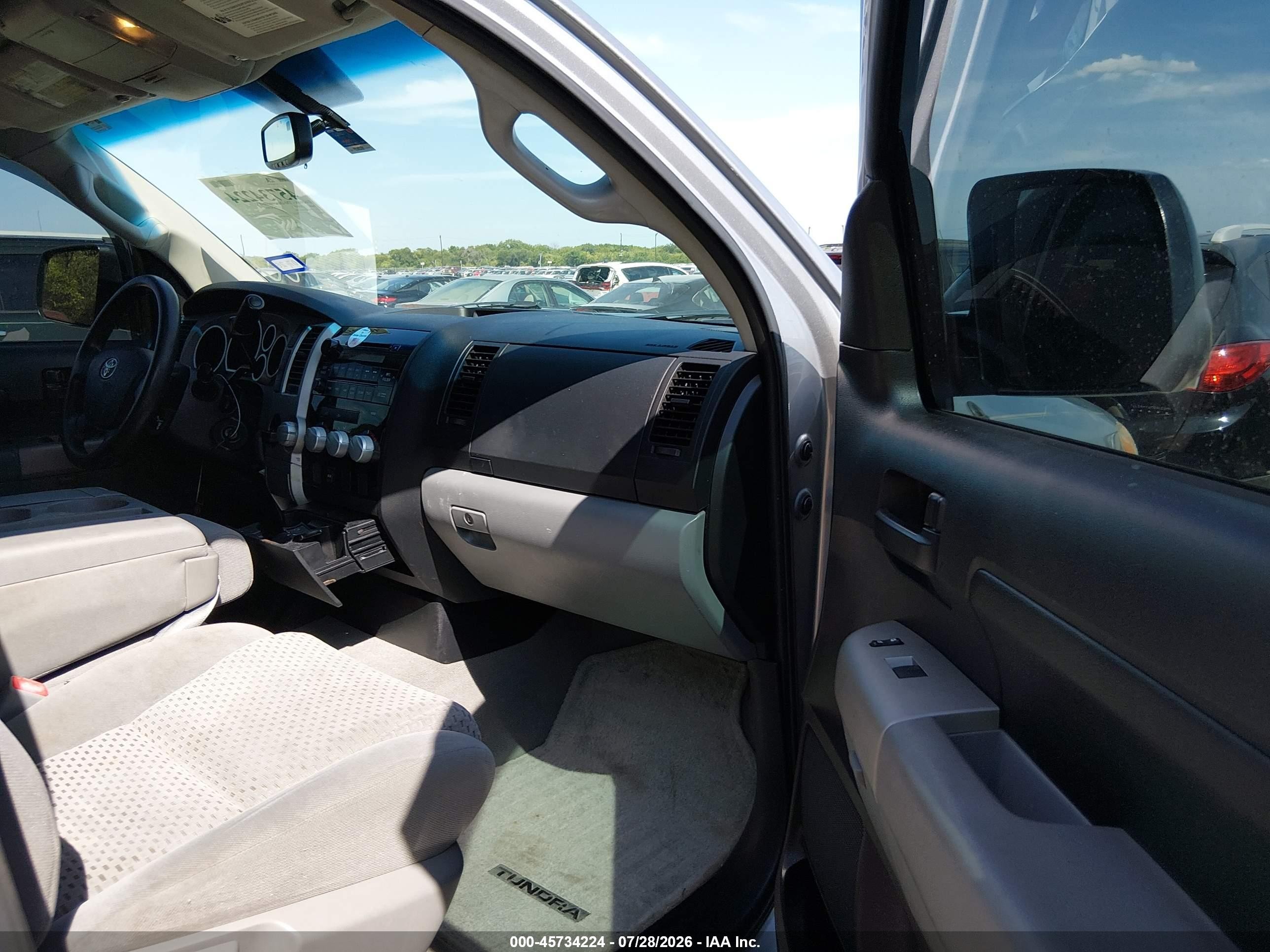 2009 Toyota Tundra Grade V6 Silver vin: 5TFRU541X9X017534