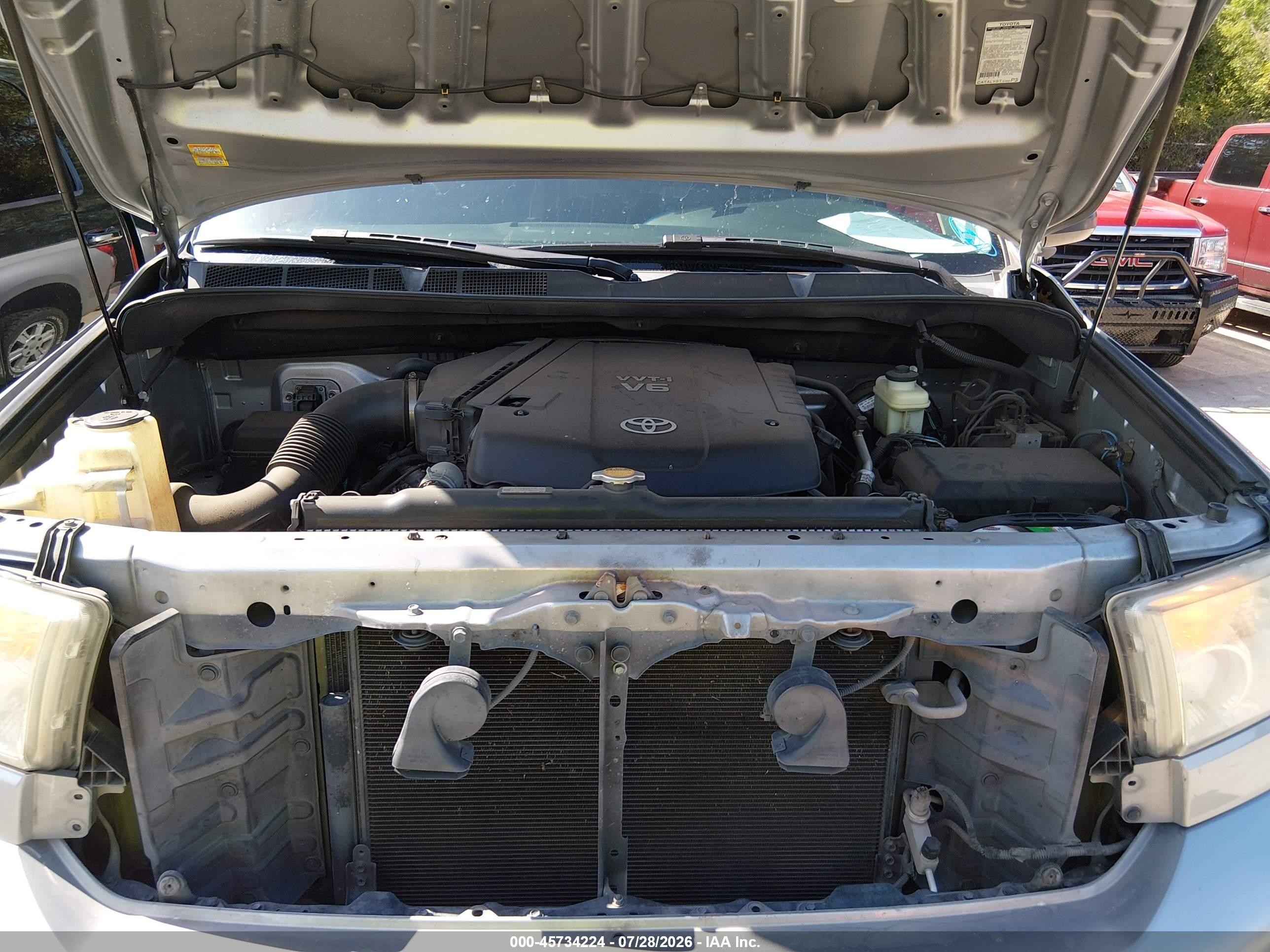 2009 Toyota Tundra Grade V6 Silver vin: 5TFRU541X9X017534