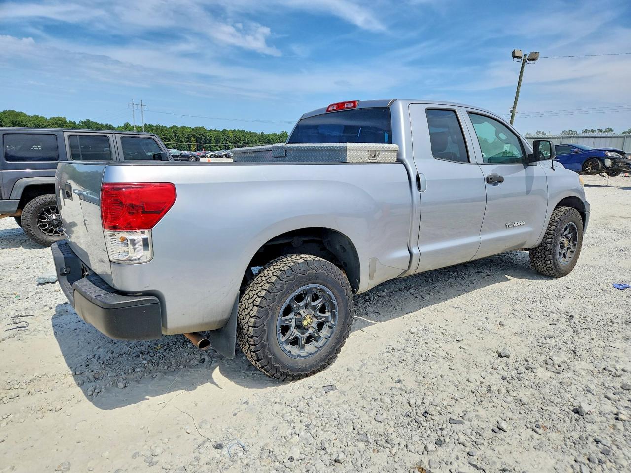 2012 Toyota Tundra Double Cab Sr5 Серебряный vin: 5TFRU5F13CX028198