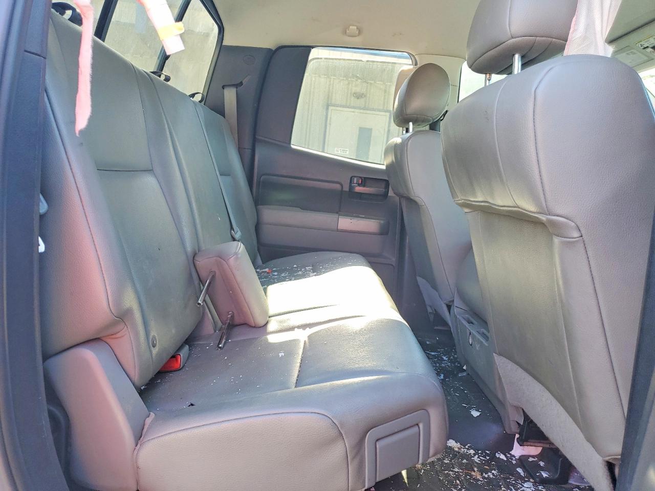 2010 Toyota Tundra Double Cab Sr5 White vin: 5TFRU5F15AX023632