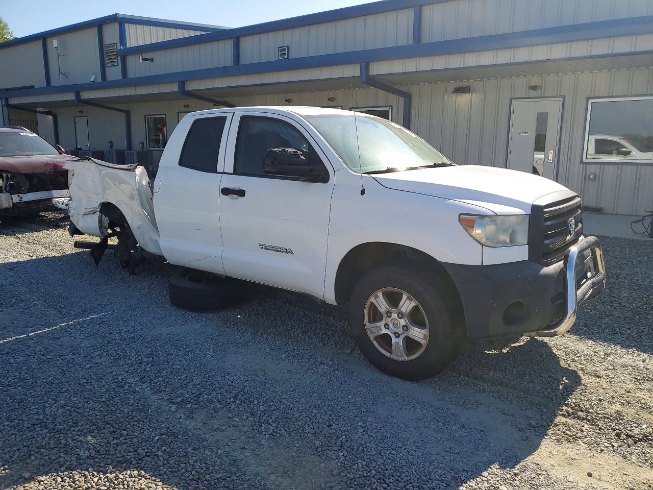 2010 Toyota Tundra Double Cab Sr5 White vin: 5TFRU5F15AX023632