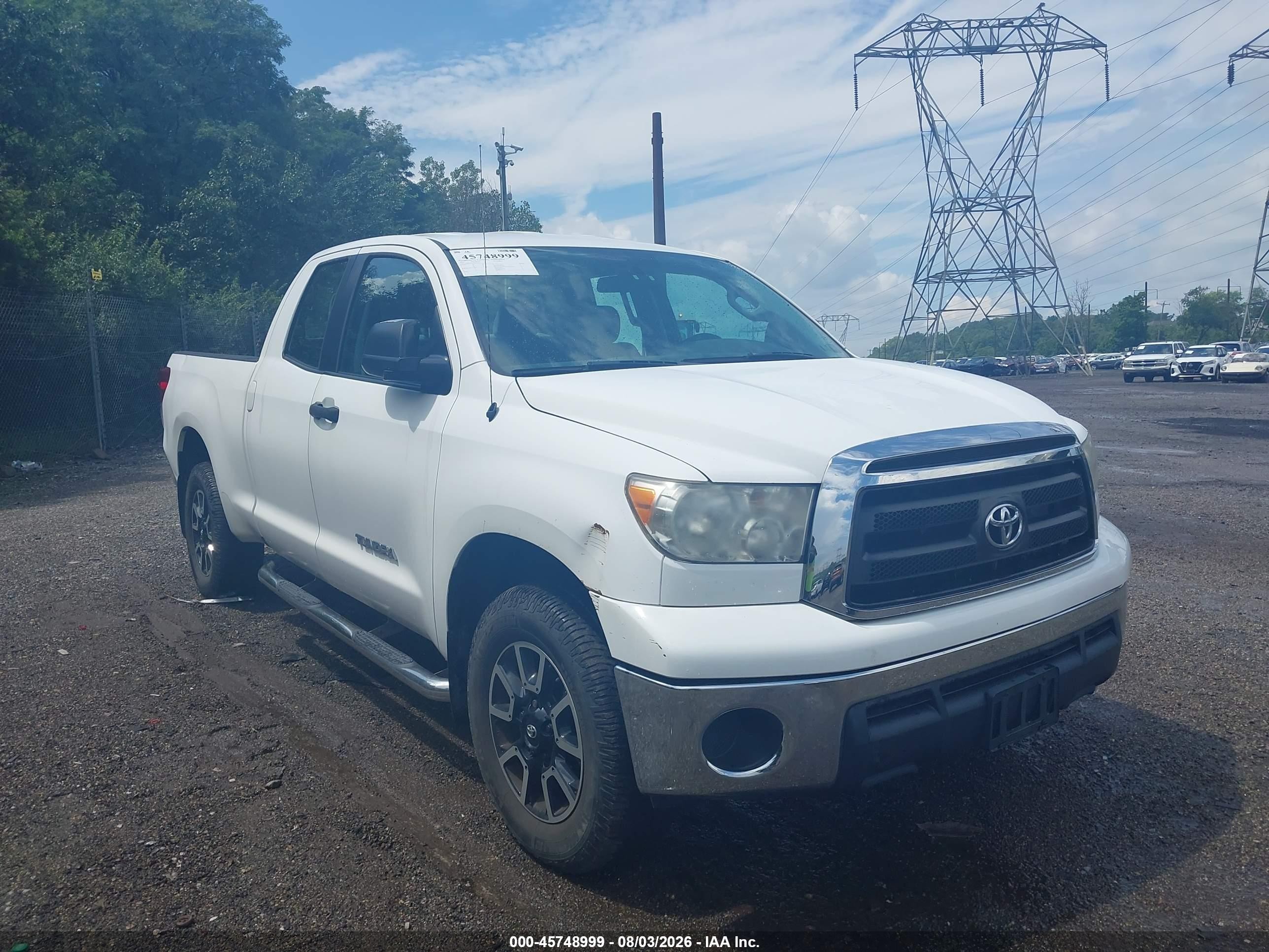 2011 Toyota Tundra Grade V6 Белый vin: 5TFRU5F15BX024331