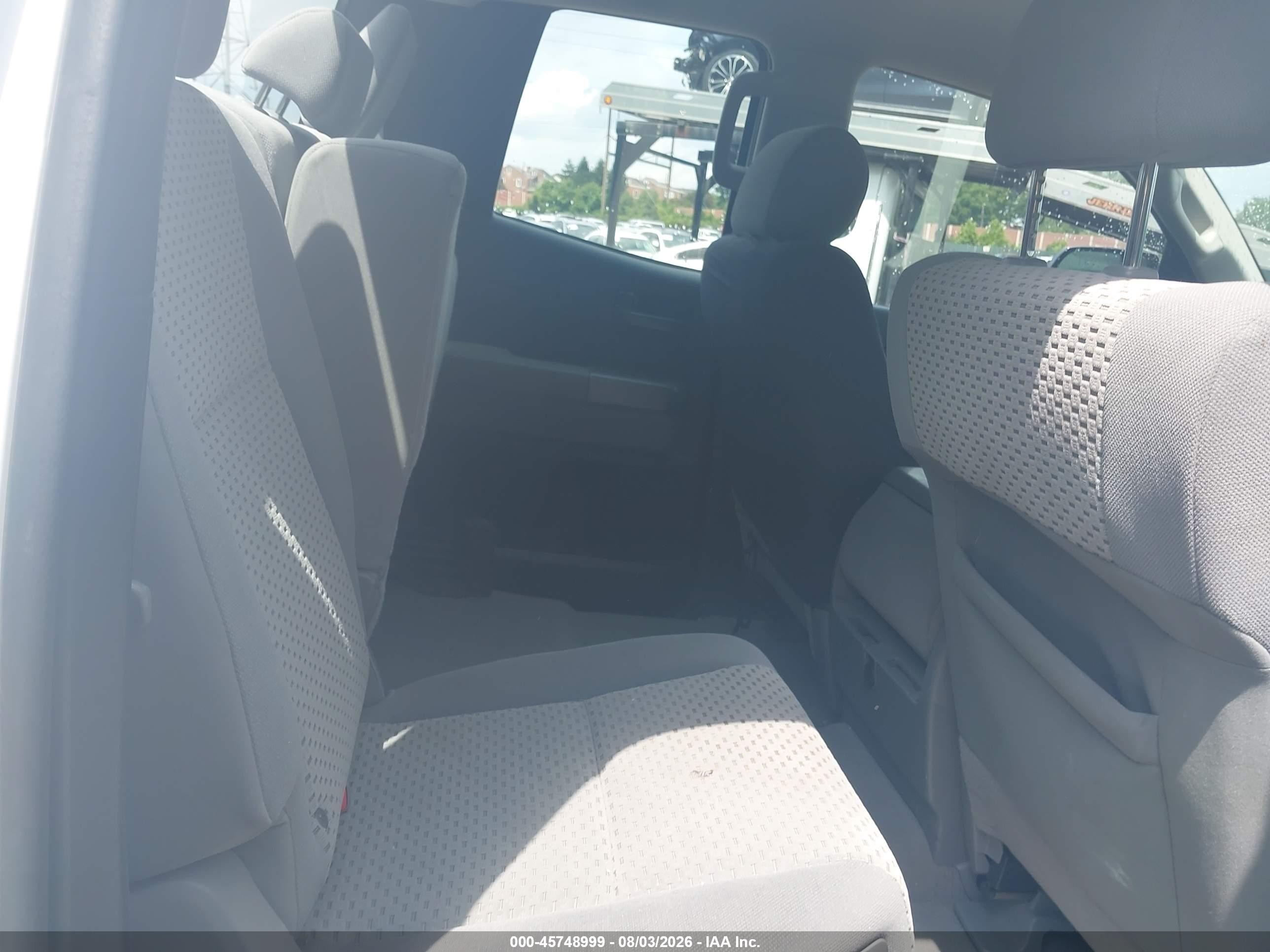2011 Toyota Tundra Grade V6 Белый vin: 5TFRU5F15BX024331