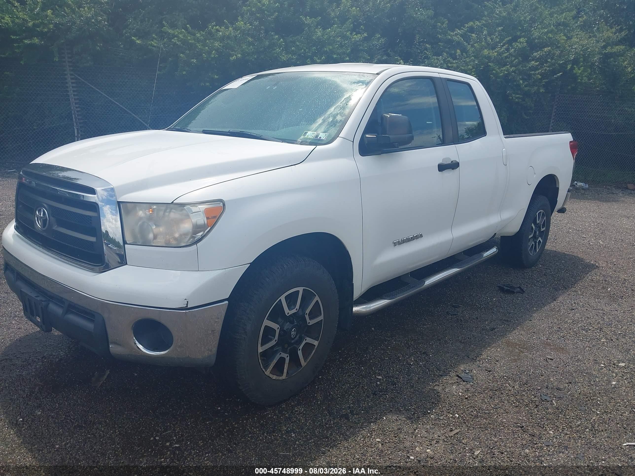 2011 Toyota Tundra Grade V6 Белый vin: 5TFRU5F15BX024331