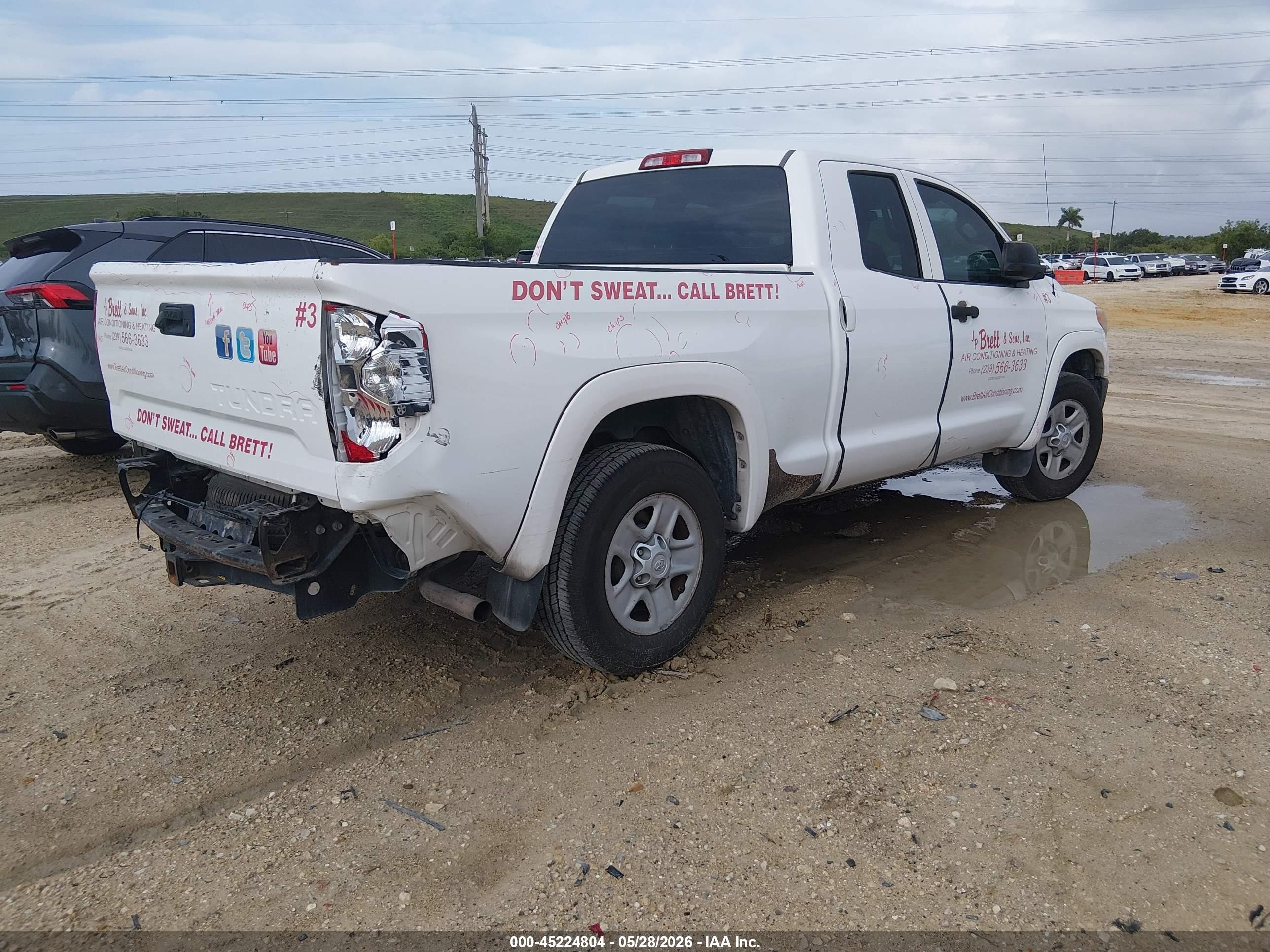 2014 Toyota Tundra Sr V6 White vin: 5TFRU5F15EX032627
