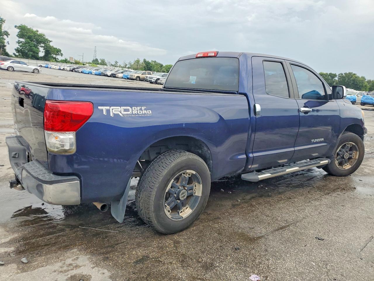 2011 Toyota Tundra Double Cab Sr5 Blue vin: 5TFRU5F17BX024895