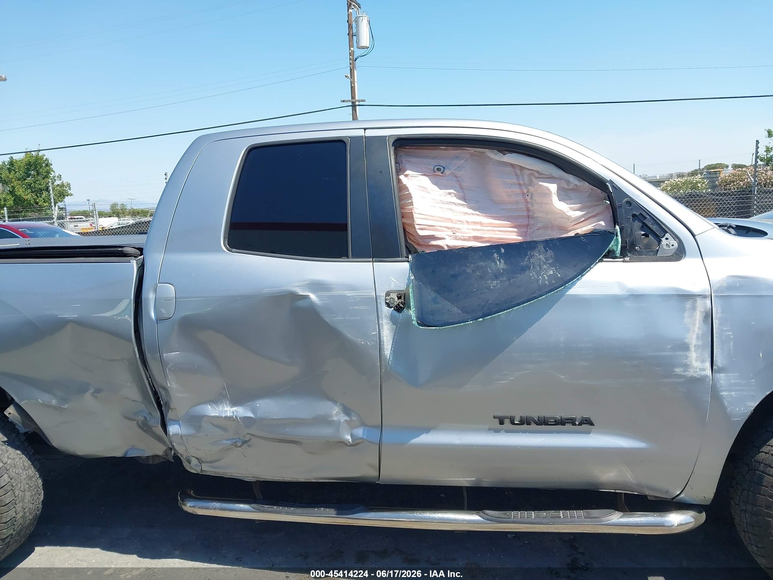 2010 Toyota Tundra Grade V6 Silver vin: 5TFRU5F19AX020801