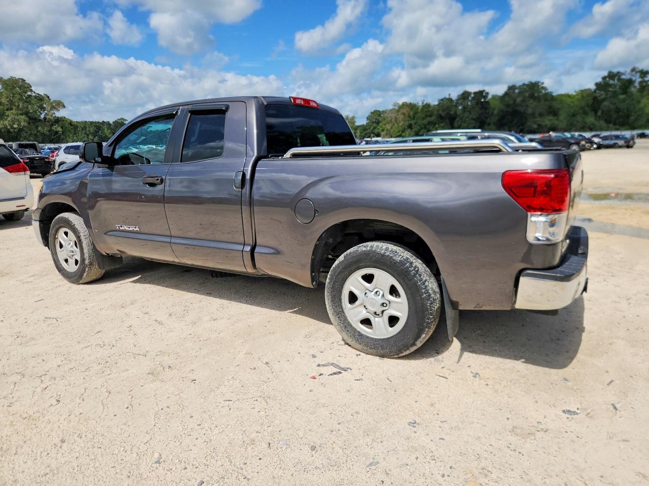 2011 Toyota Tundra Double Cab Sr5 Gray vin: 5TFRU5F19BX024834