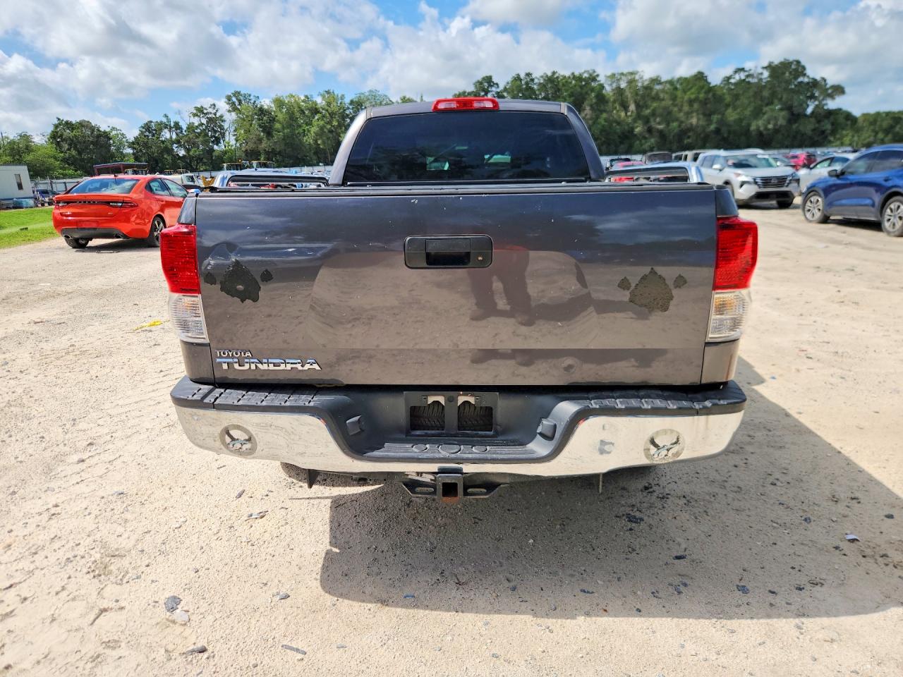 2011 Toyota Tundra Double Cab Sr5 Gray vin: 5TFRU5F19BX024834