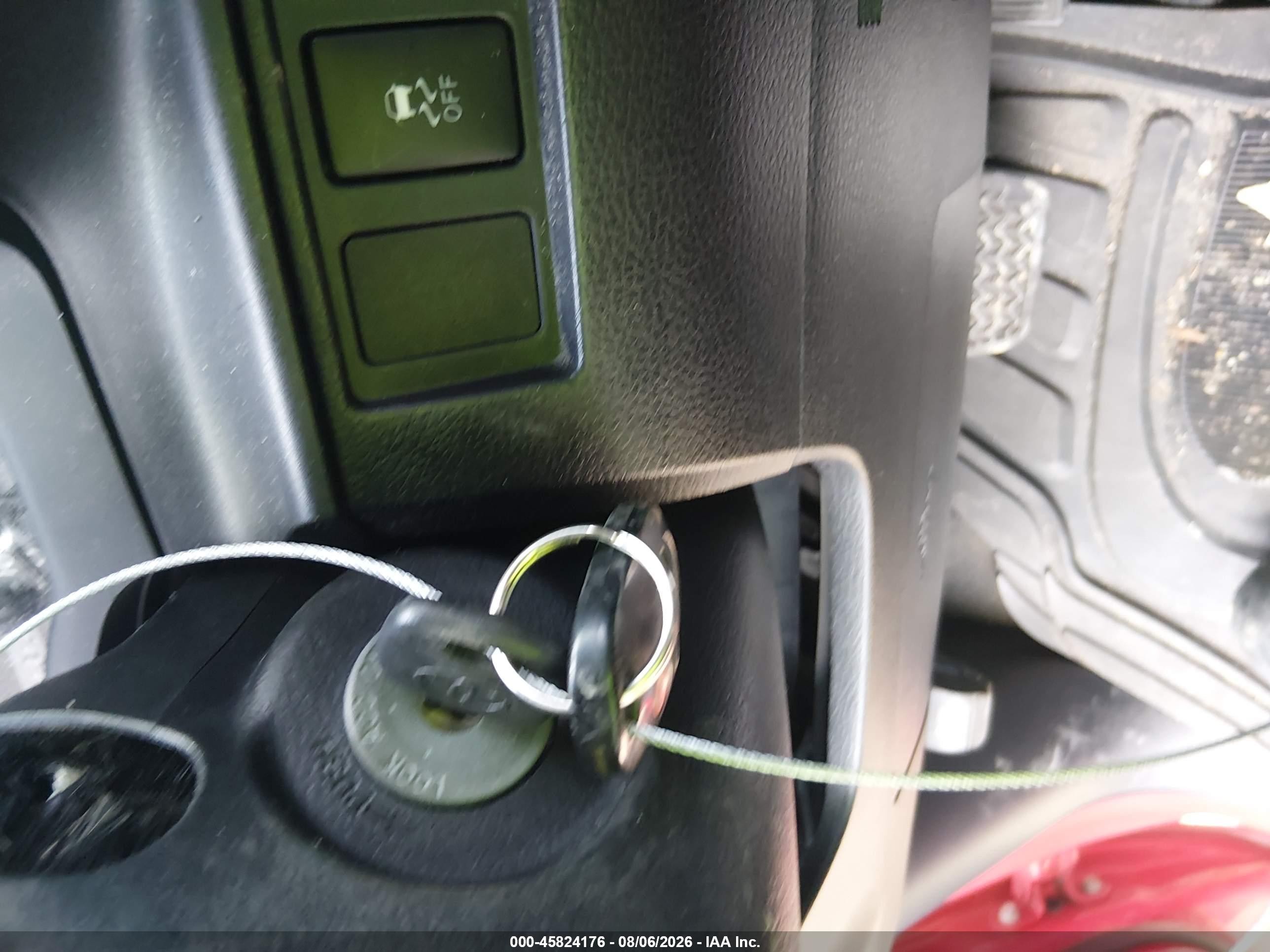 2014 Toyota Tundra Sr V6 Красный vin: 5TFRU5F1XEX031389