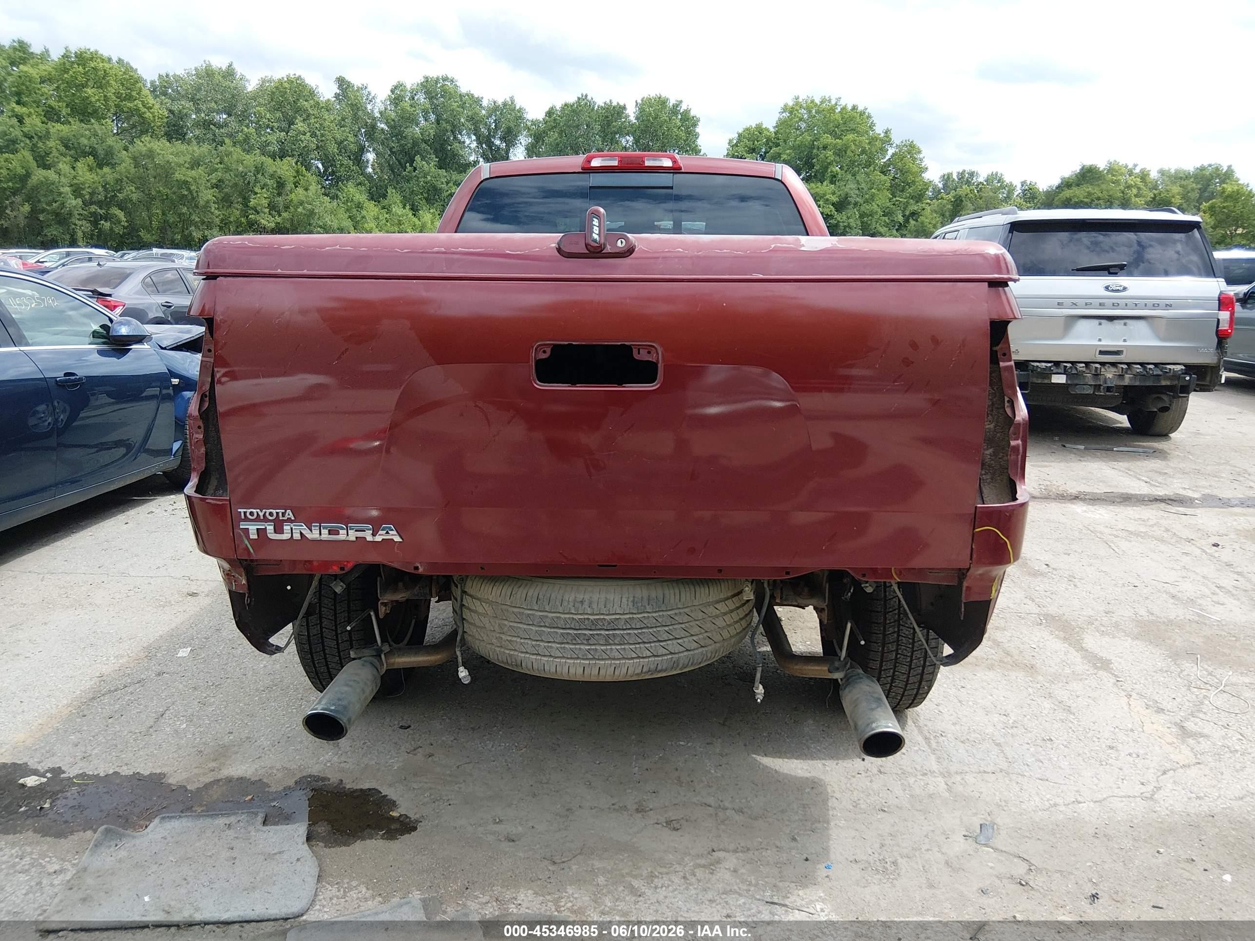 2007 Toyota Tundra Sr5 V8 Maroon vin: 5TFRV54107X012871