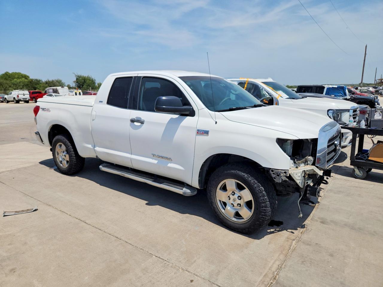 2007 Toyota Tundra Sr5 White vin: 5TFRV54107X030156