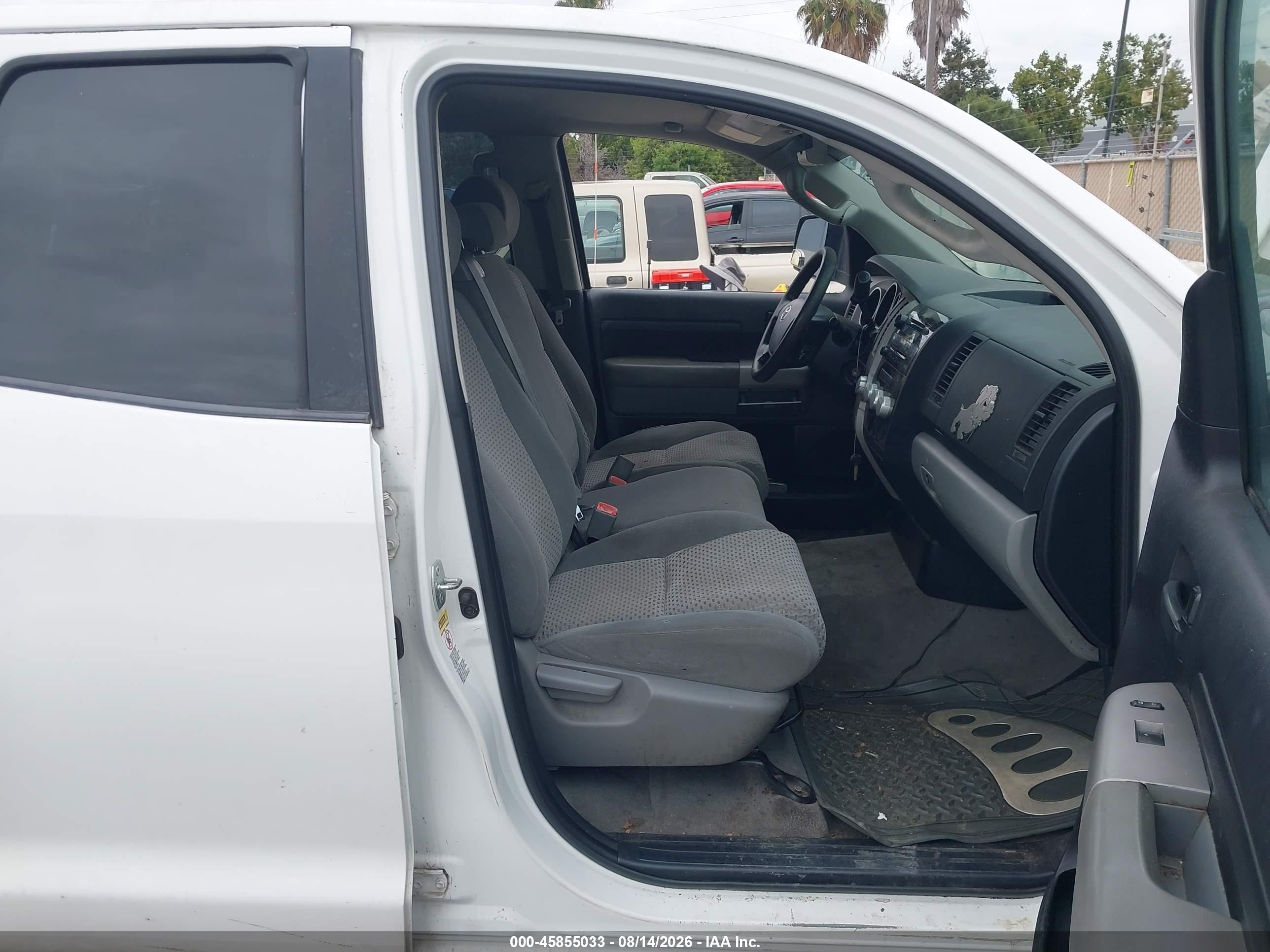 2007 Toyota Tundra Sr5 V8 Белый vin: 5TFRV54107X030478