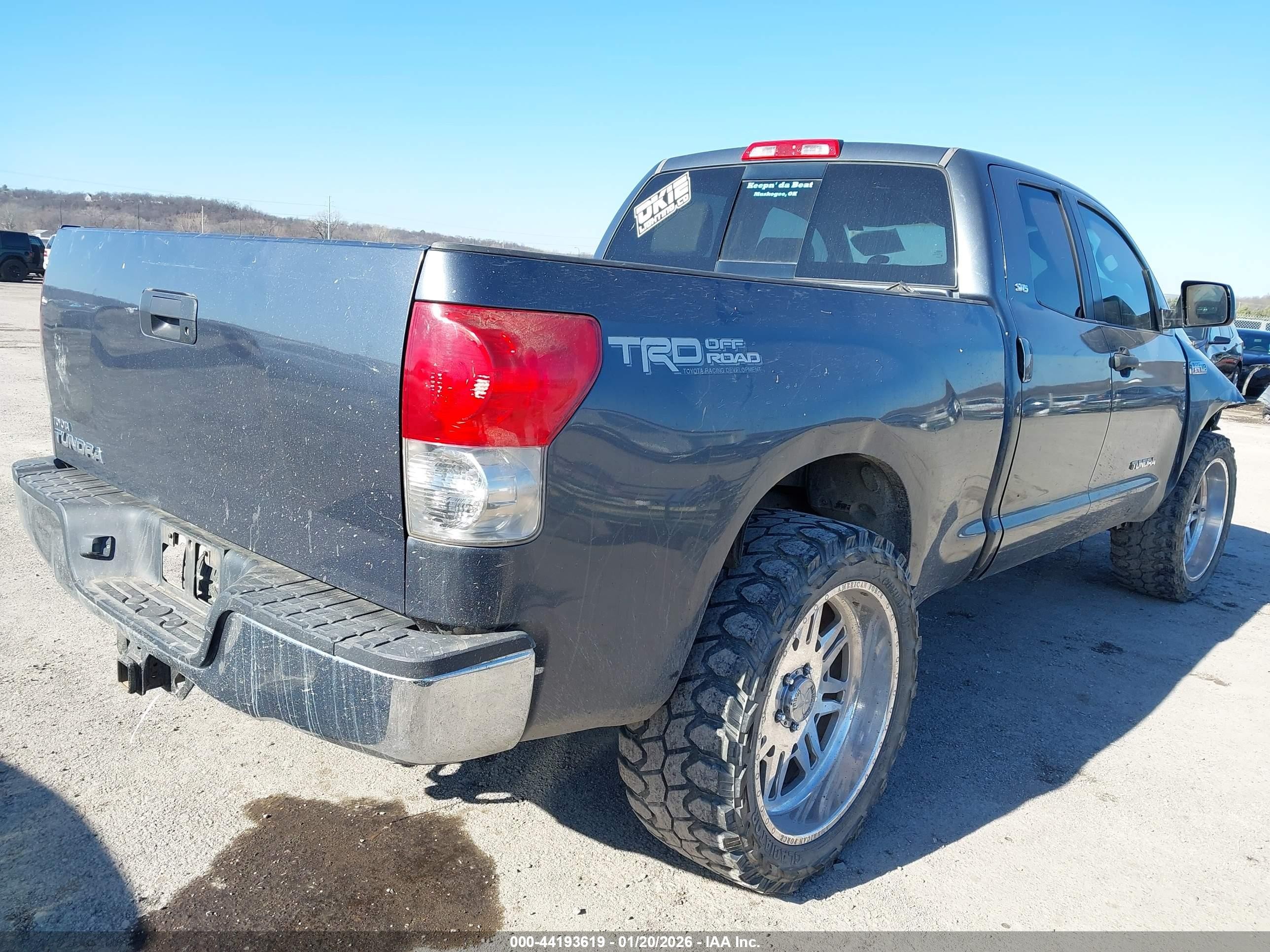 2007 Toyota Tundra Sr5 V8 Gray vin: 5TFRV54107X030500