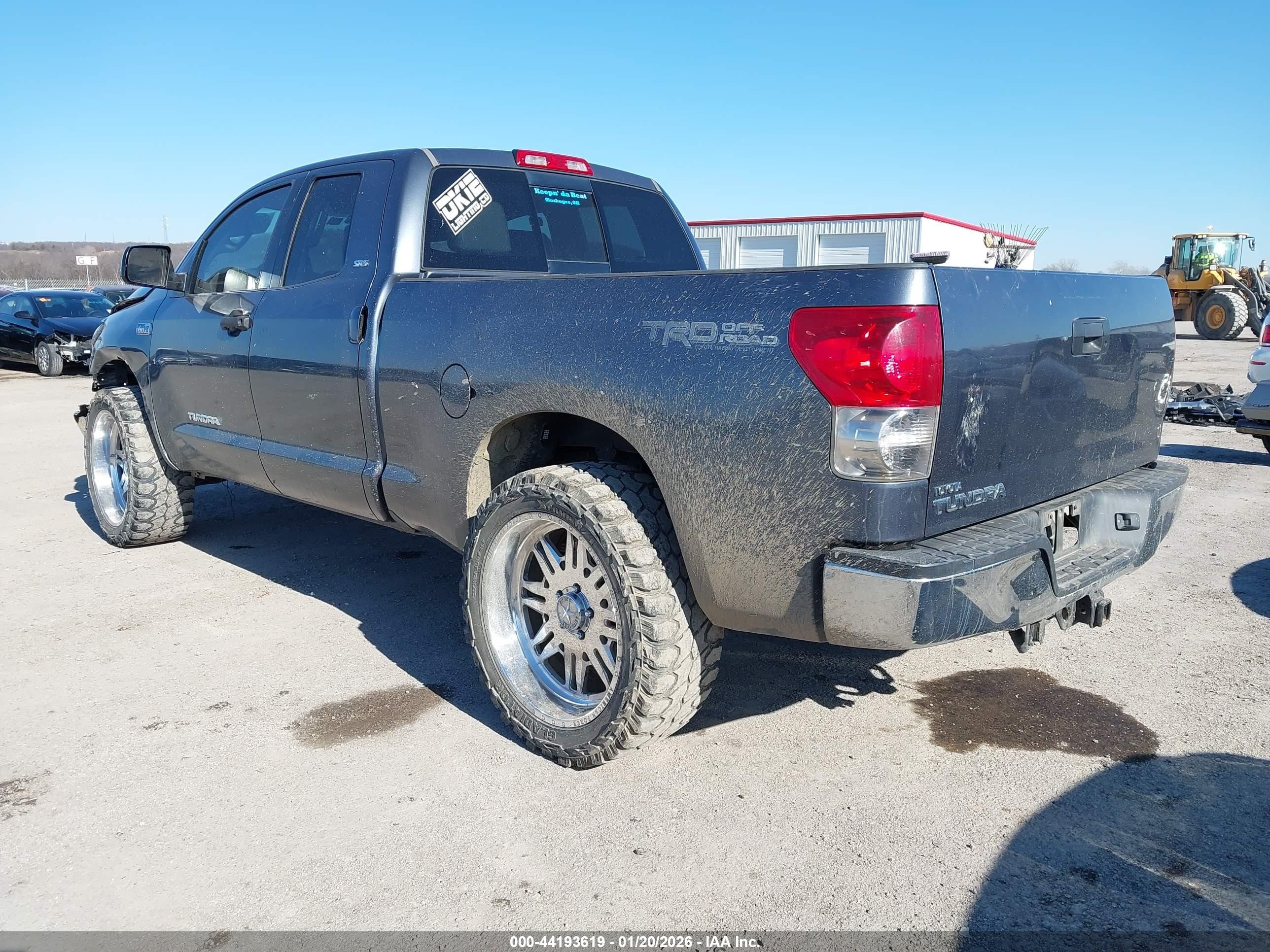 2007 Toyota Tundra Sr5 V8 Gray vin: 5TFRV54107X030500