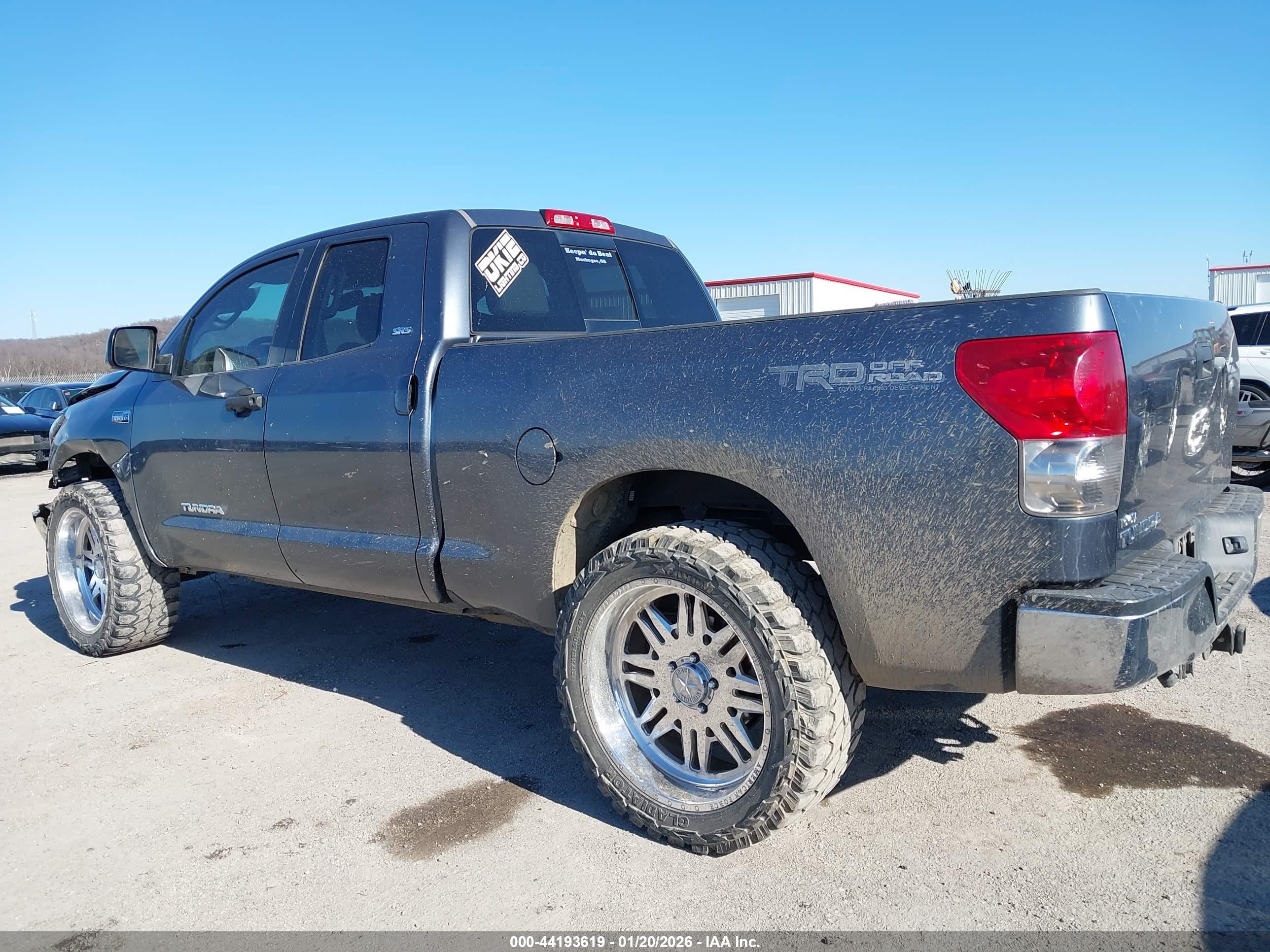 2007 Toyota Tundra Sr5 V8 Gray vin: 5TFRV54107X030500