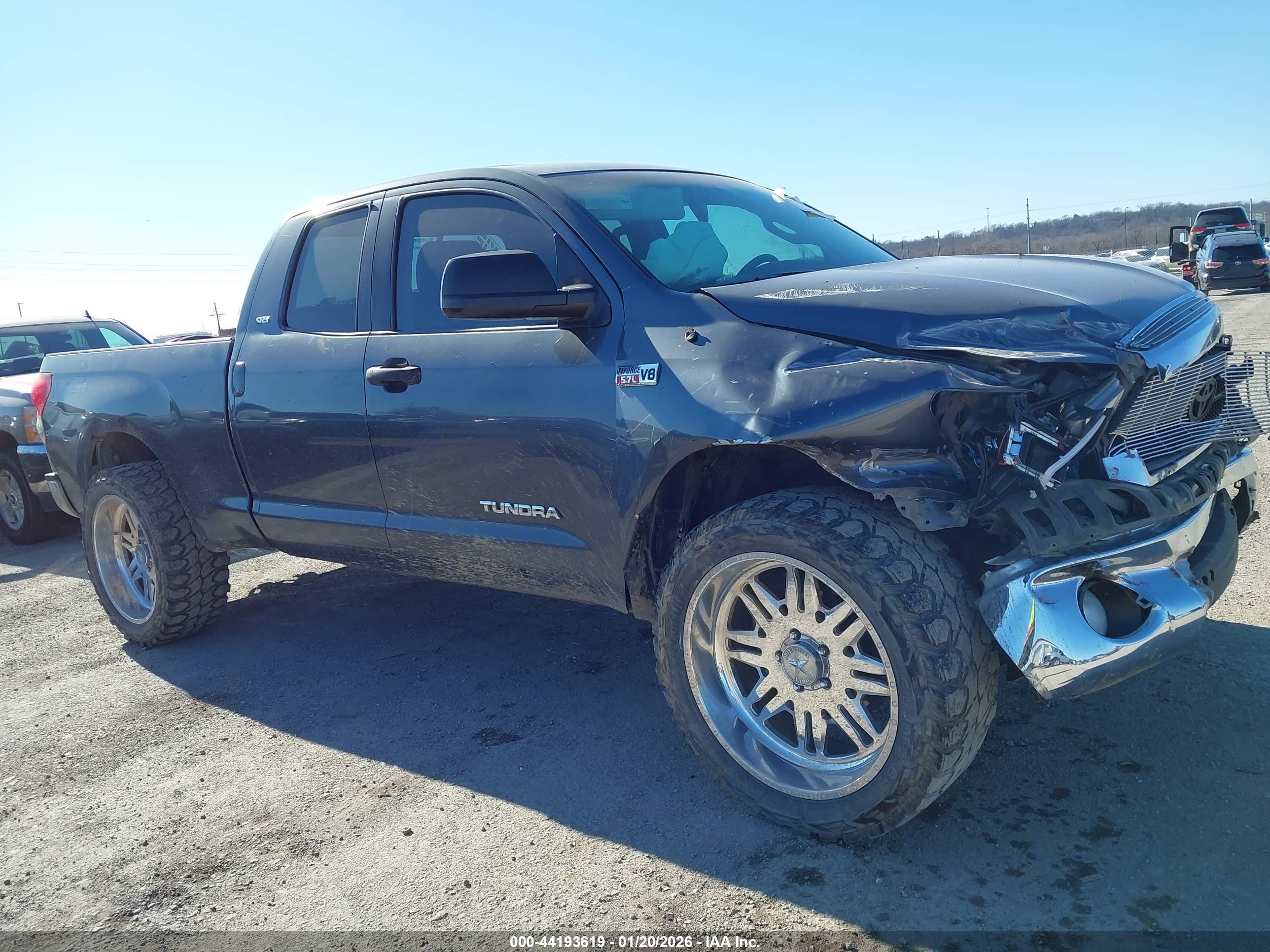 2007 Toyota Tundra Sr5 V8 Gray vin: 5TFRV54107X030500